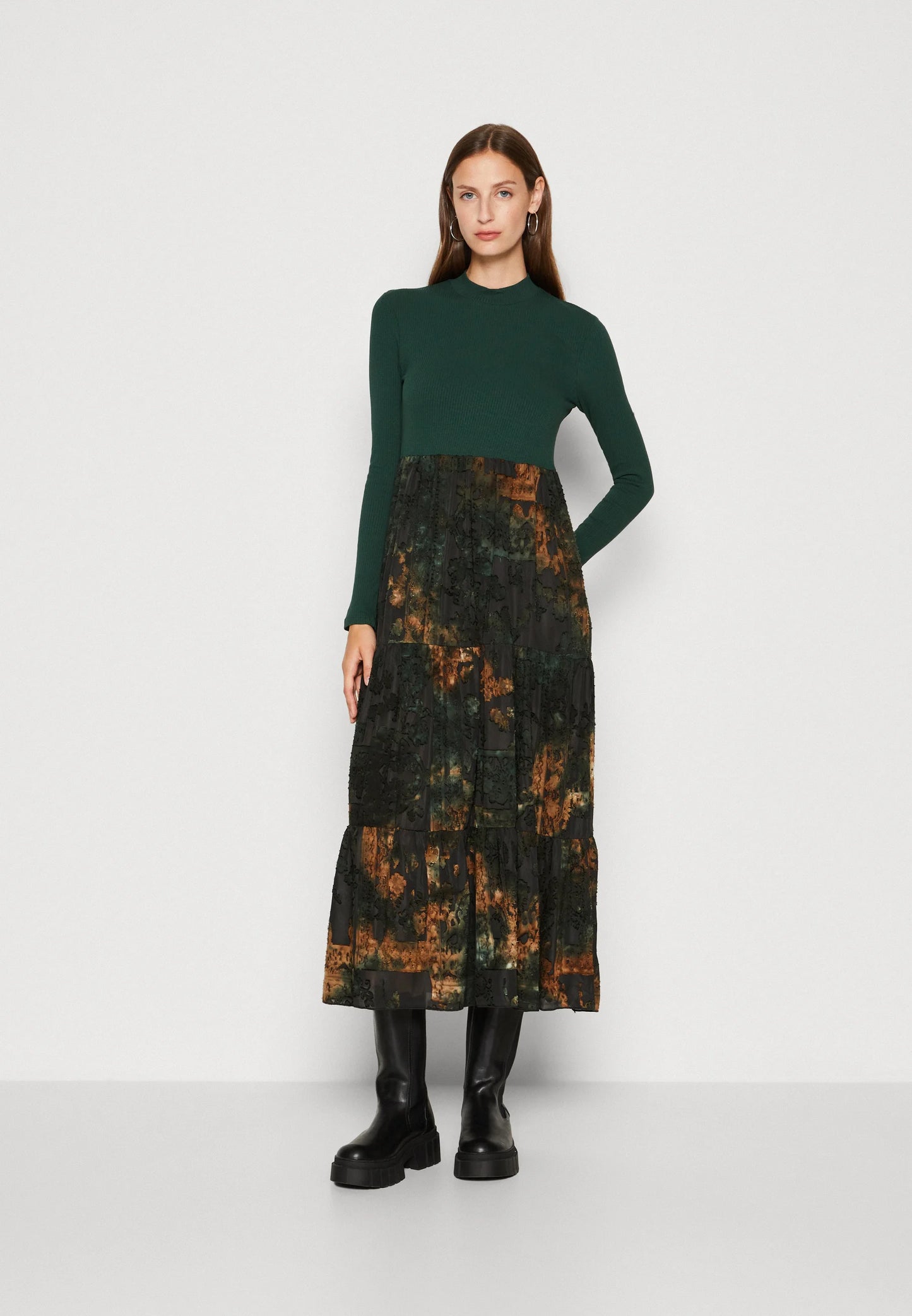 Vest-Lena kjóll frá Desigual