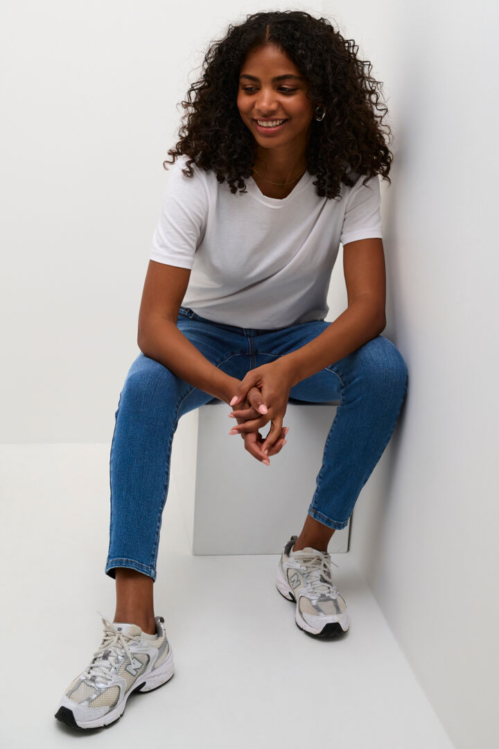Sinem 7/8 gallabuxur frá Kaffe – Medium blue