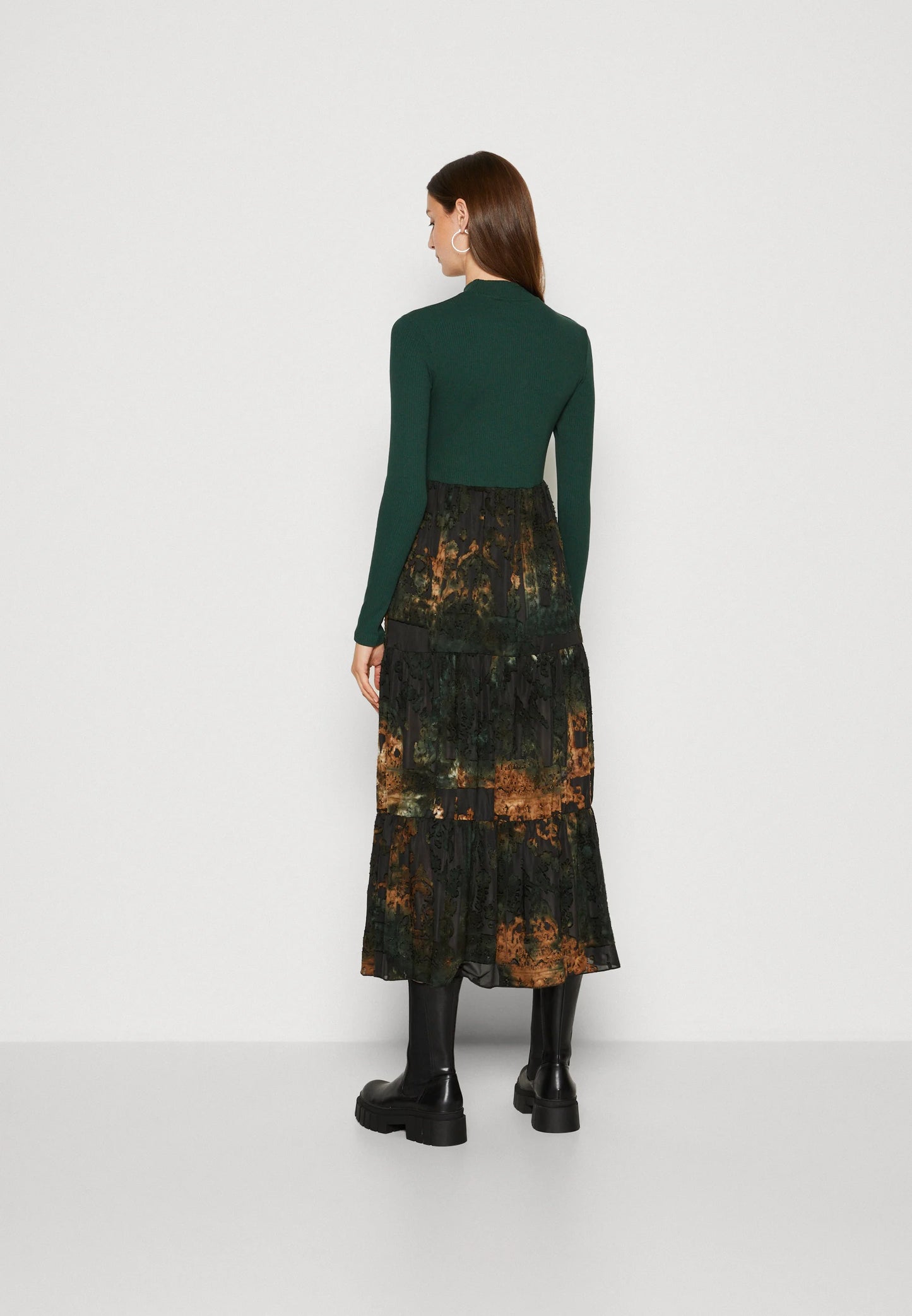 Vest-Lena kjóll frá Desigual