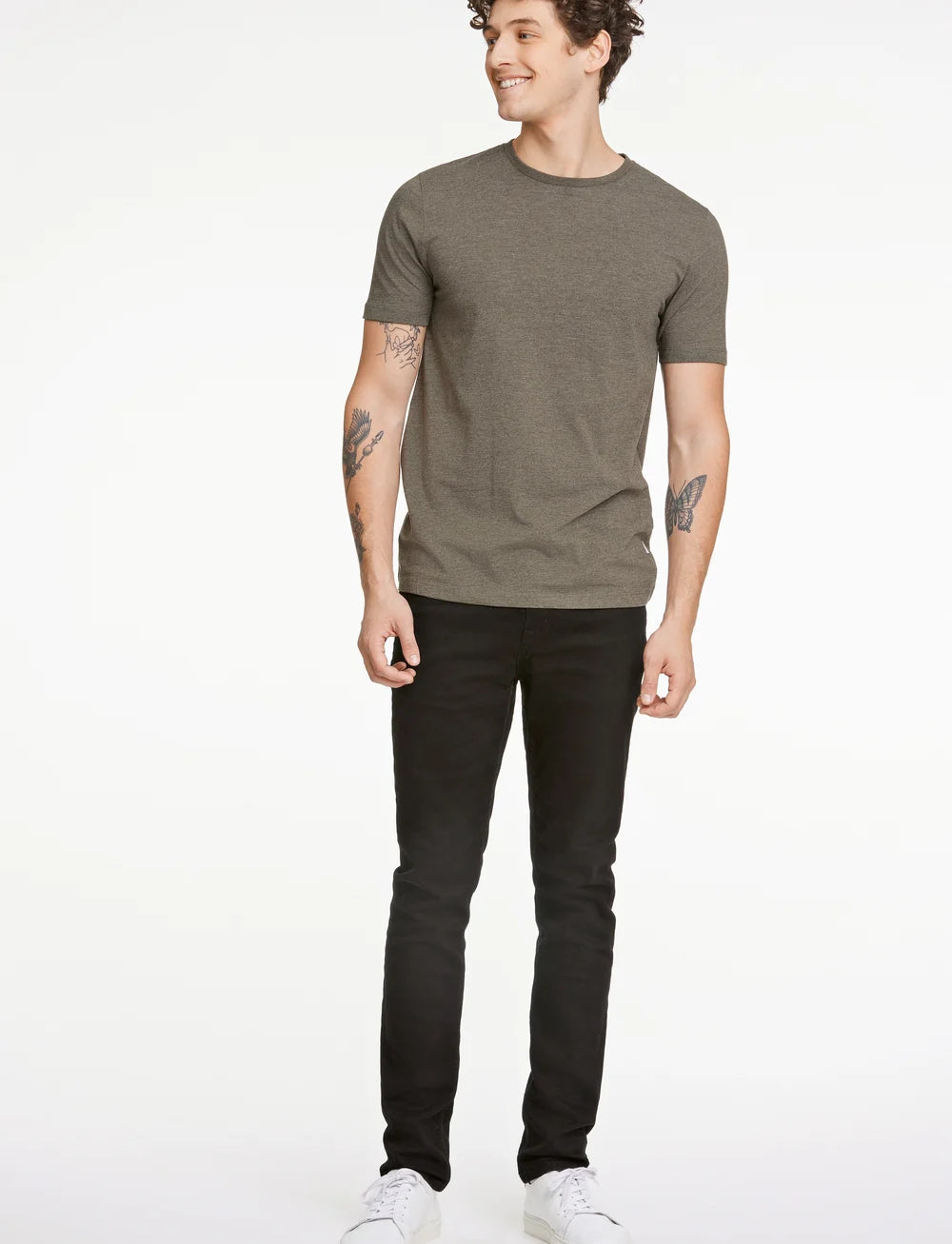 Basic tee Relaxed fit bolur á herra frá Lindberg - Army mel