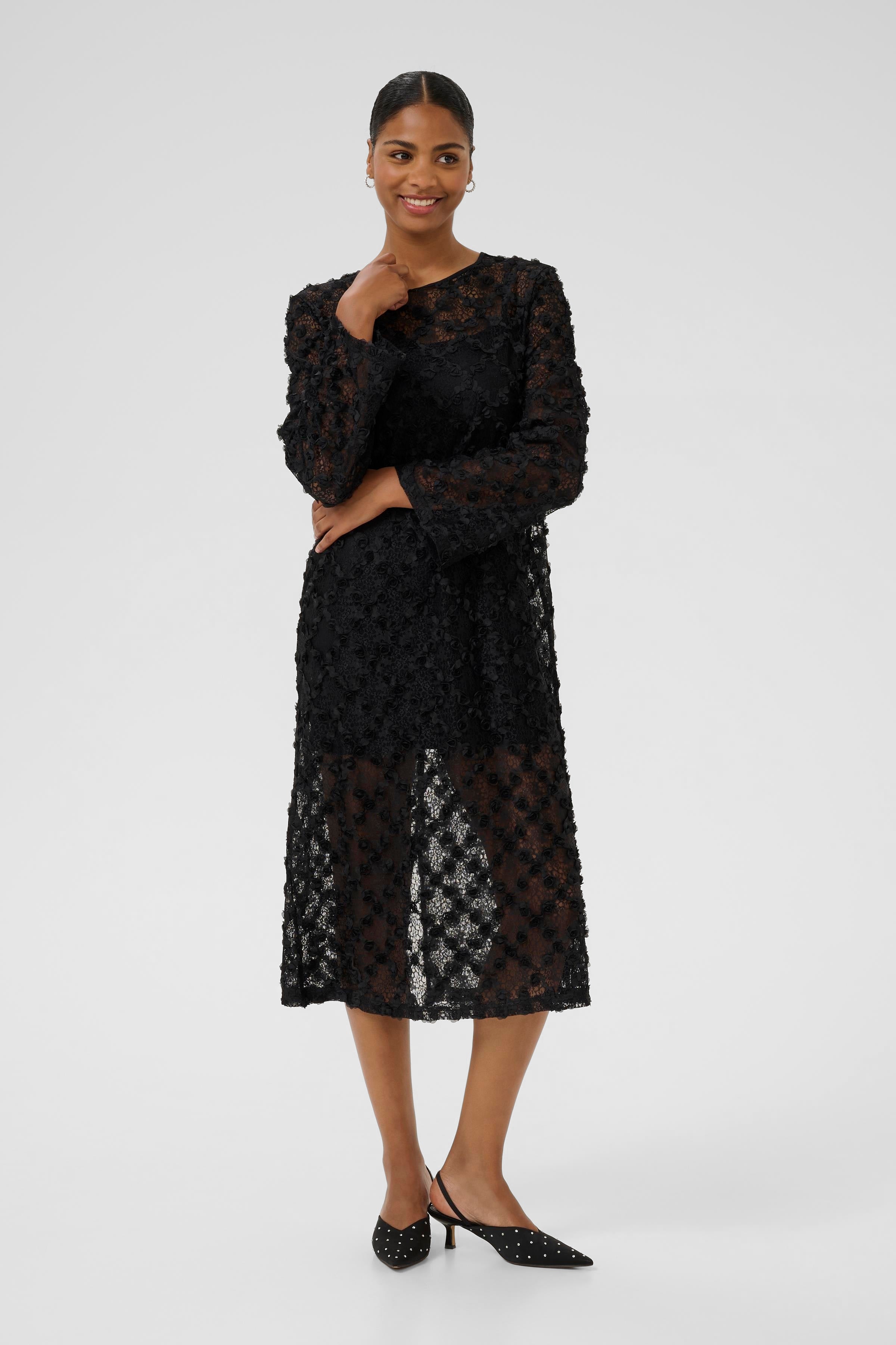 Rosie kjóll frá Kaffe - Svartur