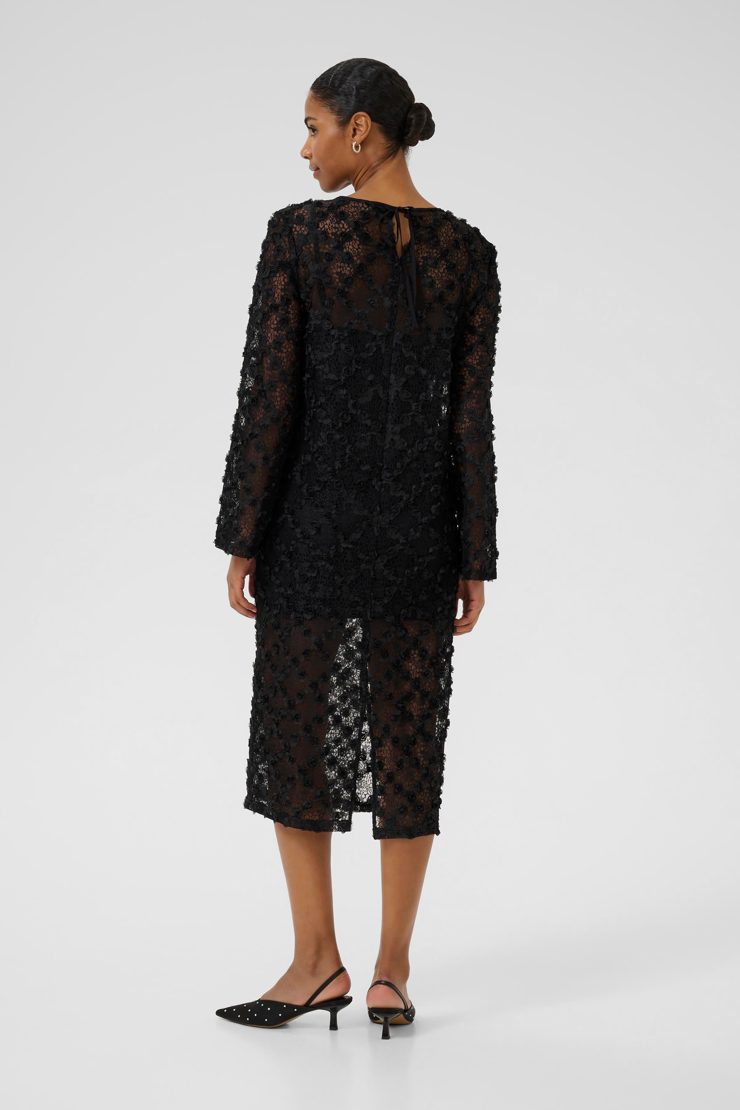 Rosie kjóll frá Kaffe - Svartur