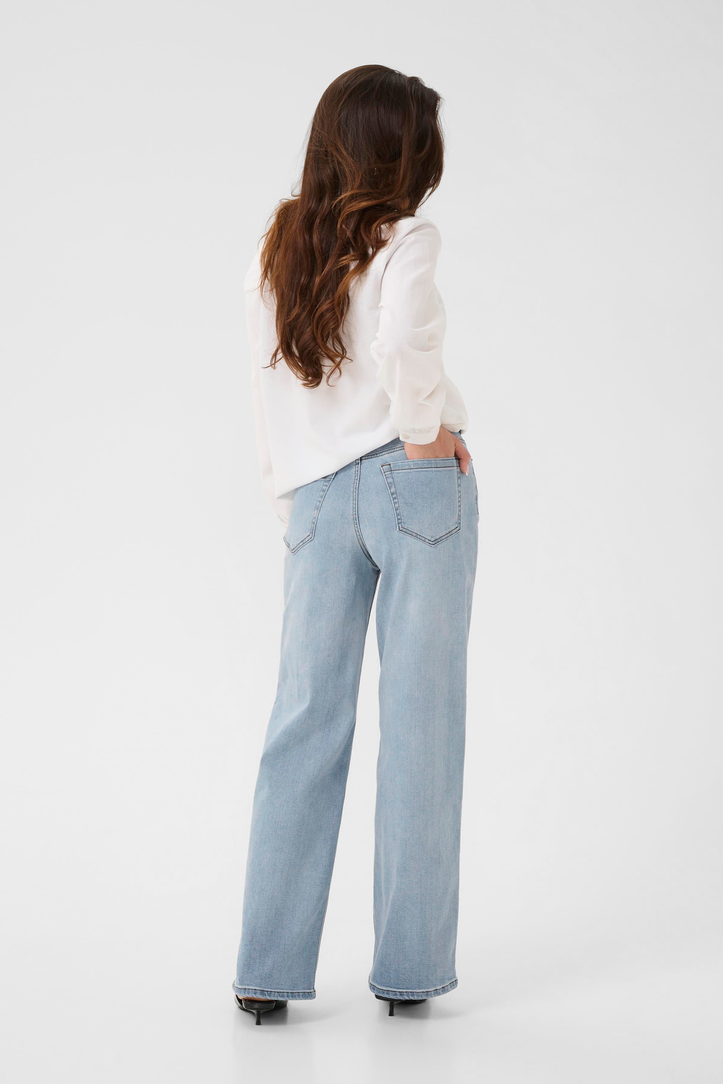 Meadow HW reg fit gallabuxur frá Kaffe  – Light blue