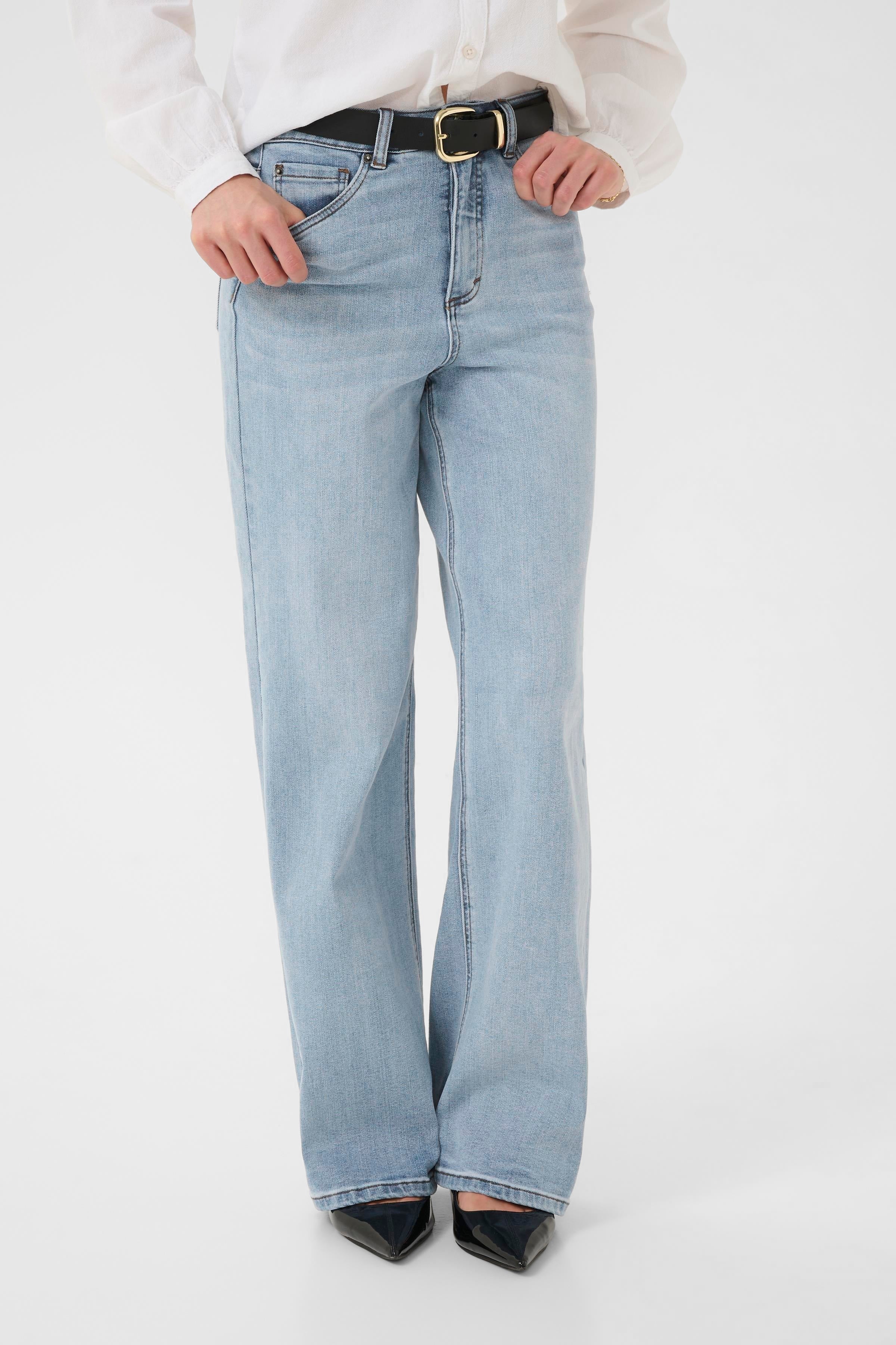 Meadow HW reg fit gallabuxur frá Kaffe  – Light blue
