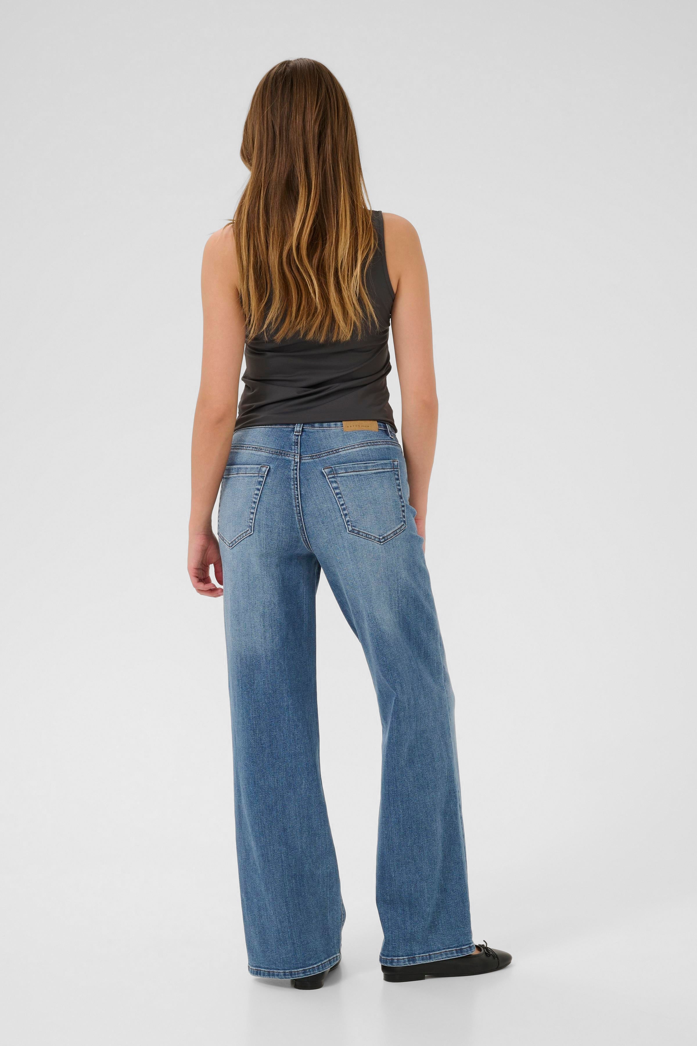 Meadow HW reg fit gallabuxur frá Kaffe  – Medium blue denim