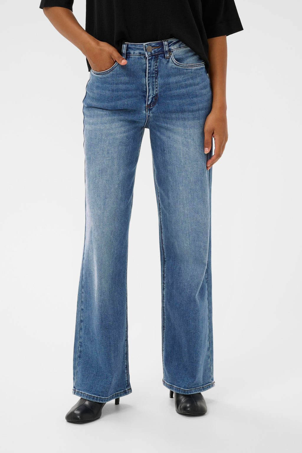 Meadow HW reg fit gallabuxur frá Kaffe  – Medium blue denim
