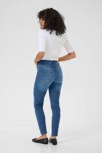 Willow HW slim fit gallabuxur frá Kaffe  –  Medium blue denim
