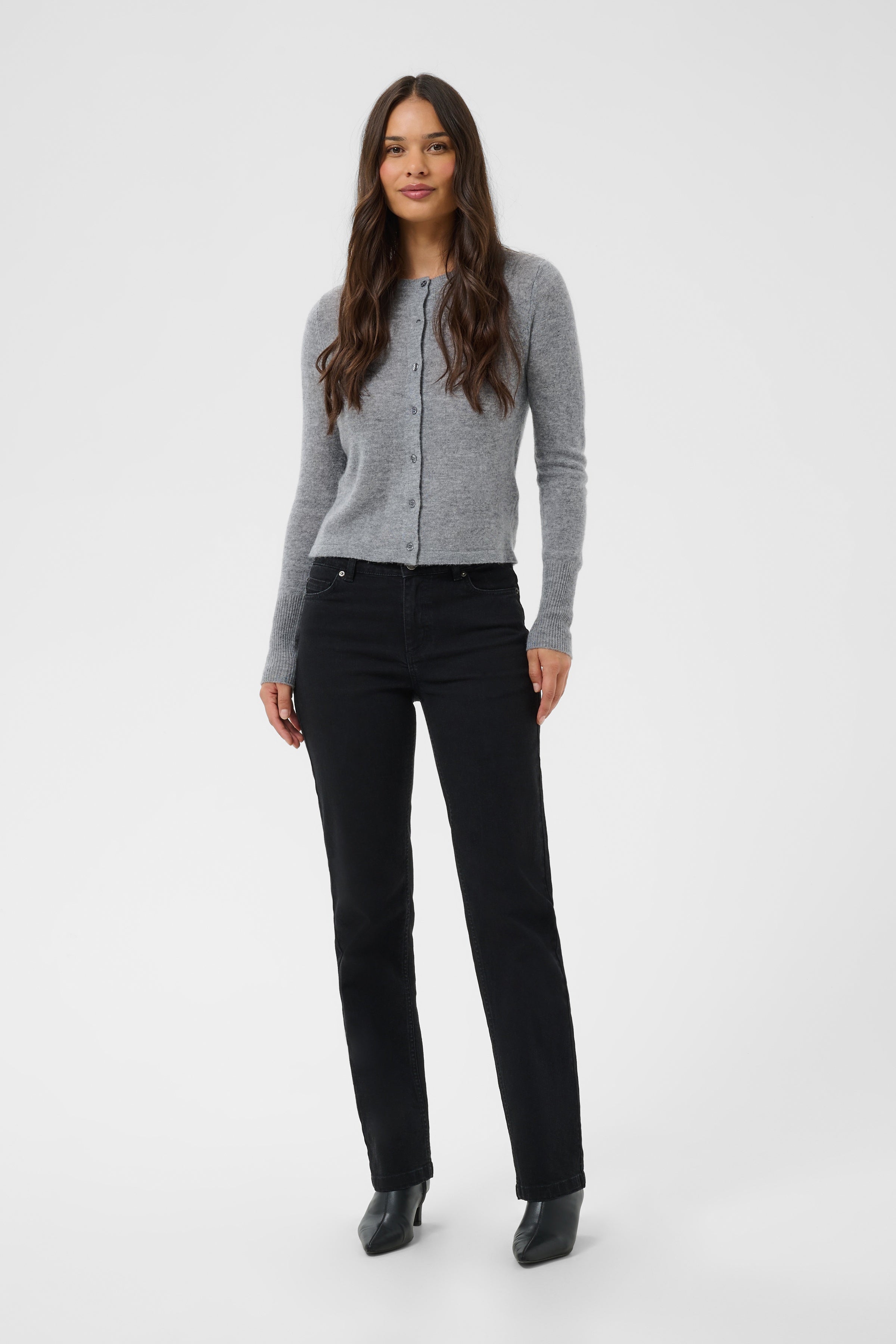 Maris reg fit gallabuxur frá Kaffe  – Svartar