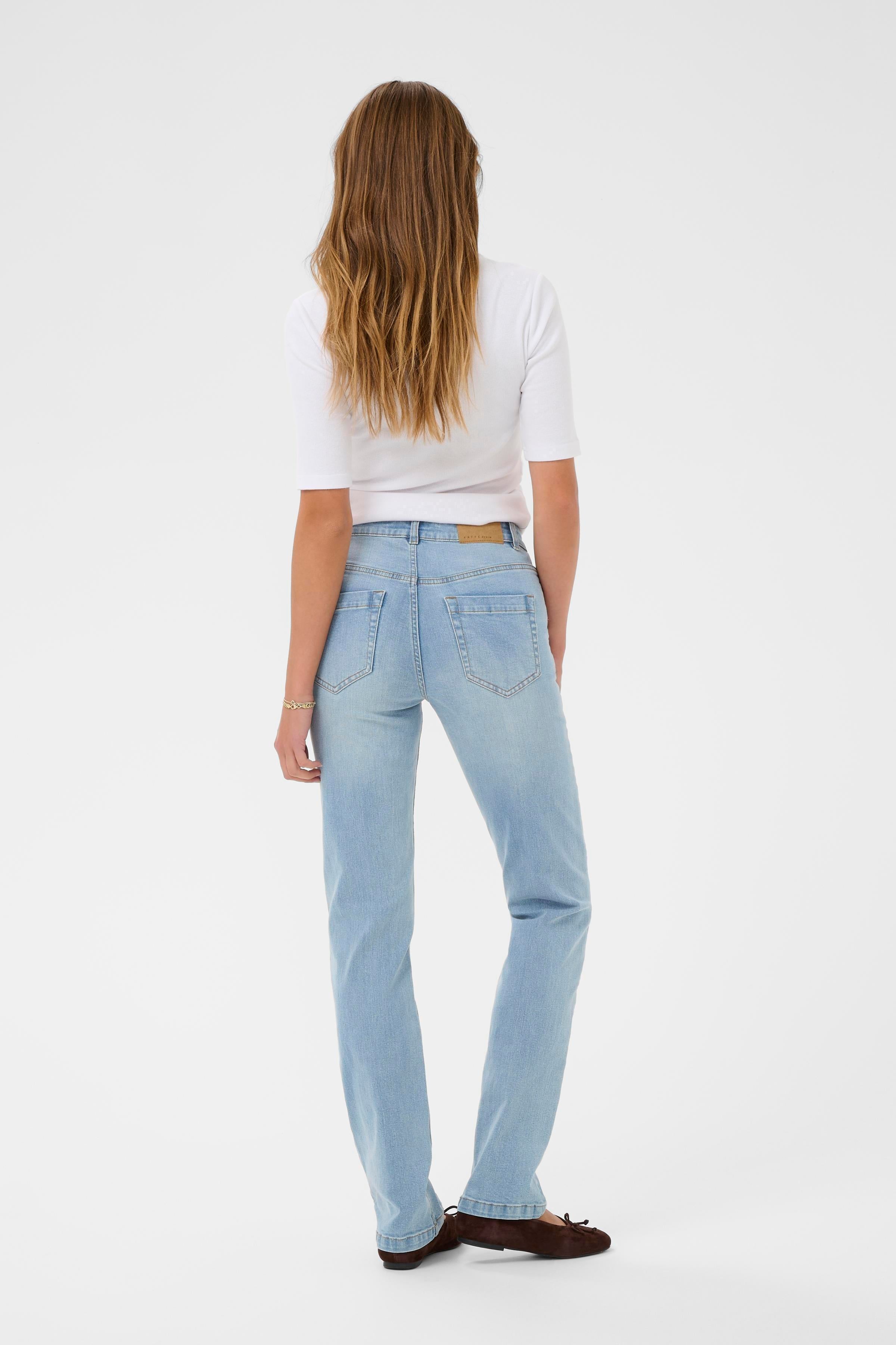 Maris reg fit gallabuxur frá Kaffe  – Light blue