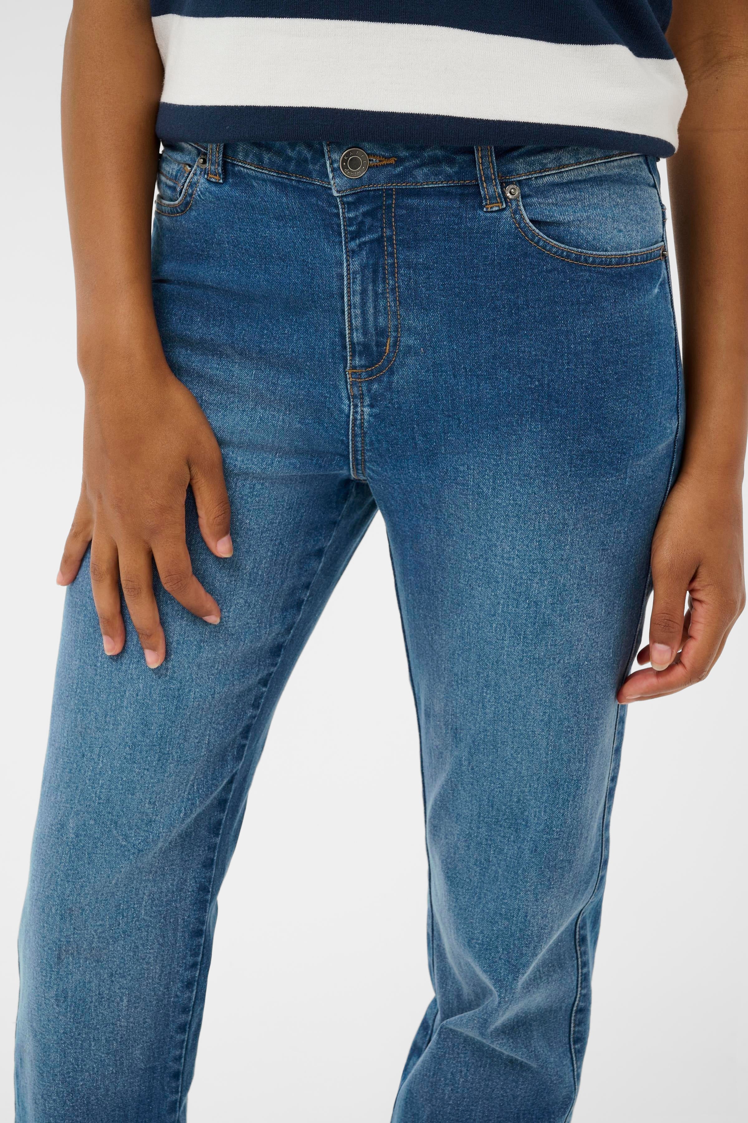 Maris reg fit gallabuxur frá Kaffe  – Medium blue denim