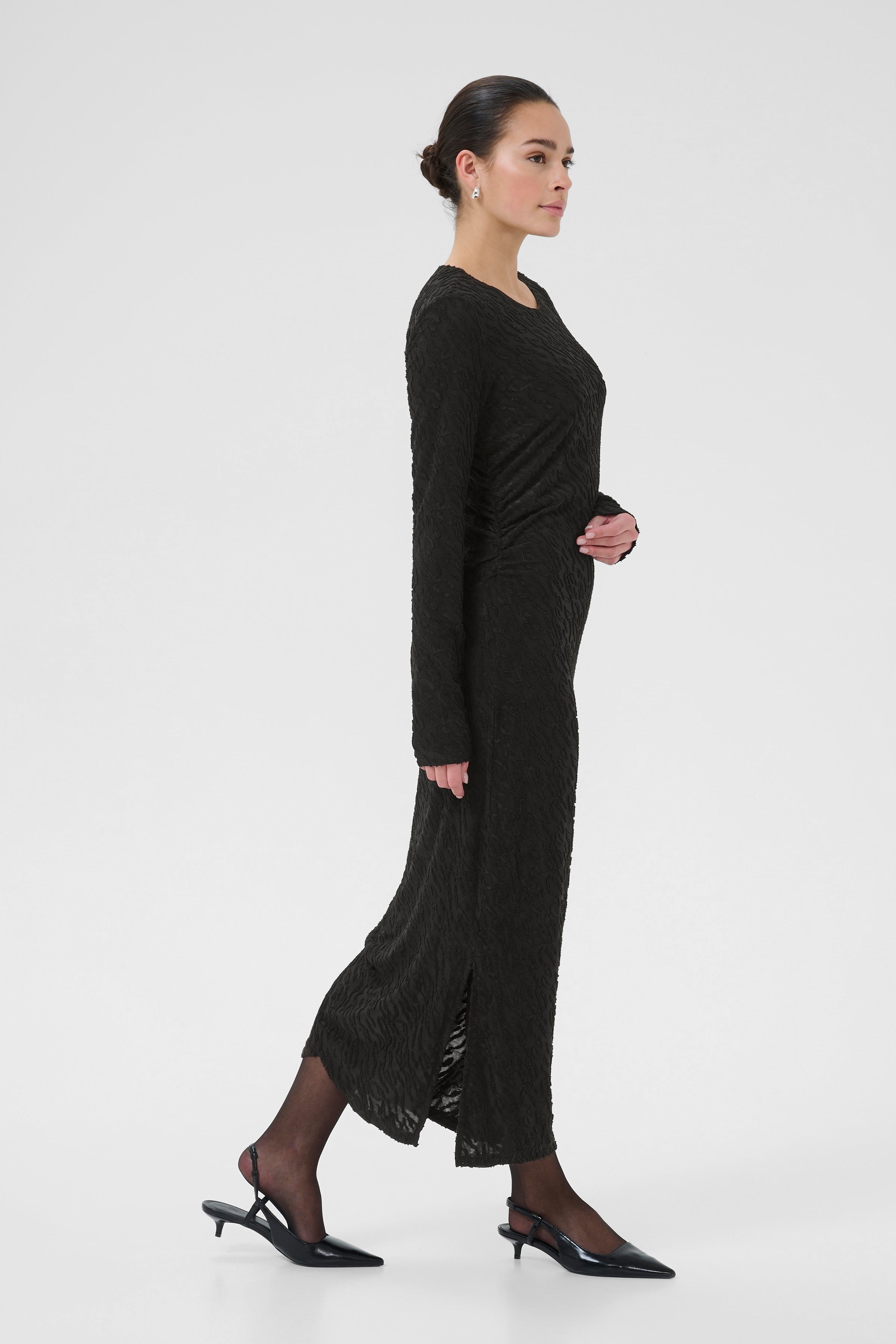 Zeverina kjóll frá Kaffe - Svartur