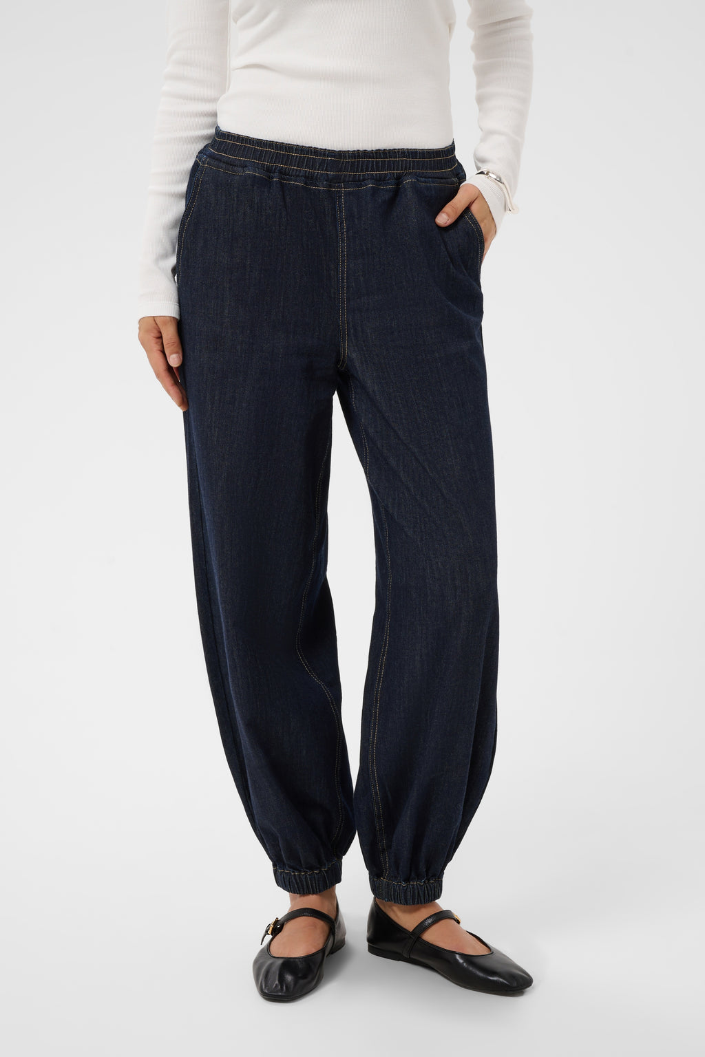 Molly gallabuxur frá Kaffe - Raw blue denim