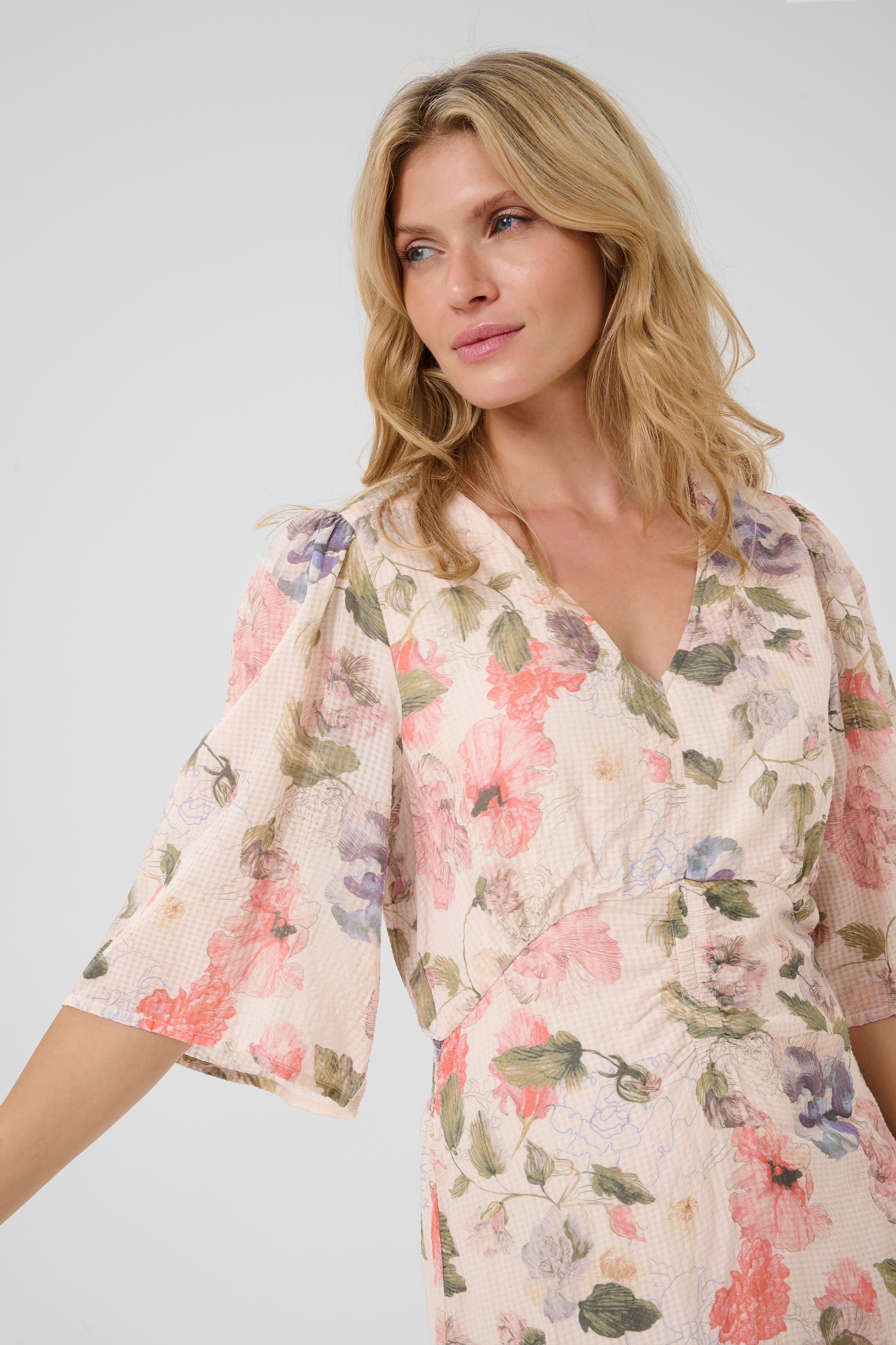 Hailey síðkjóll frá Cream - Rose flower