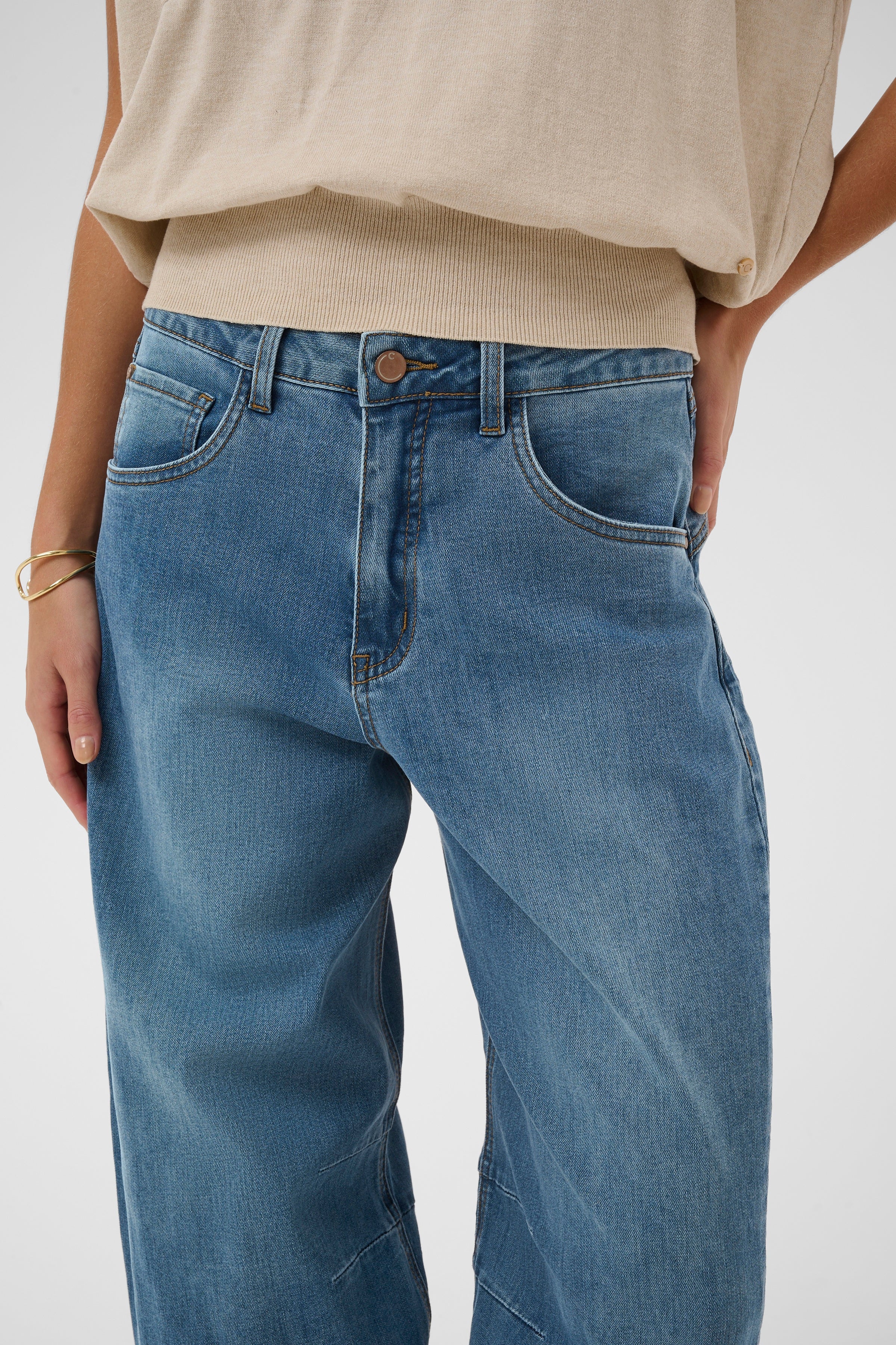 Bahren gallabuxurbuxur frá Cream  - Dawson Medium Blue Denim