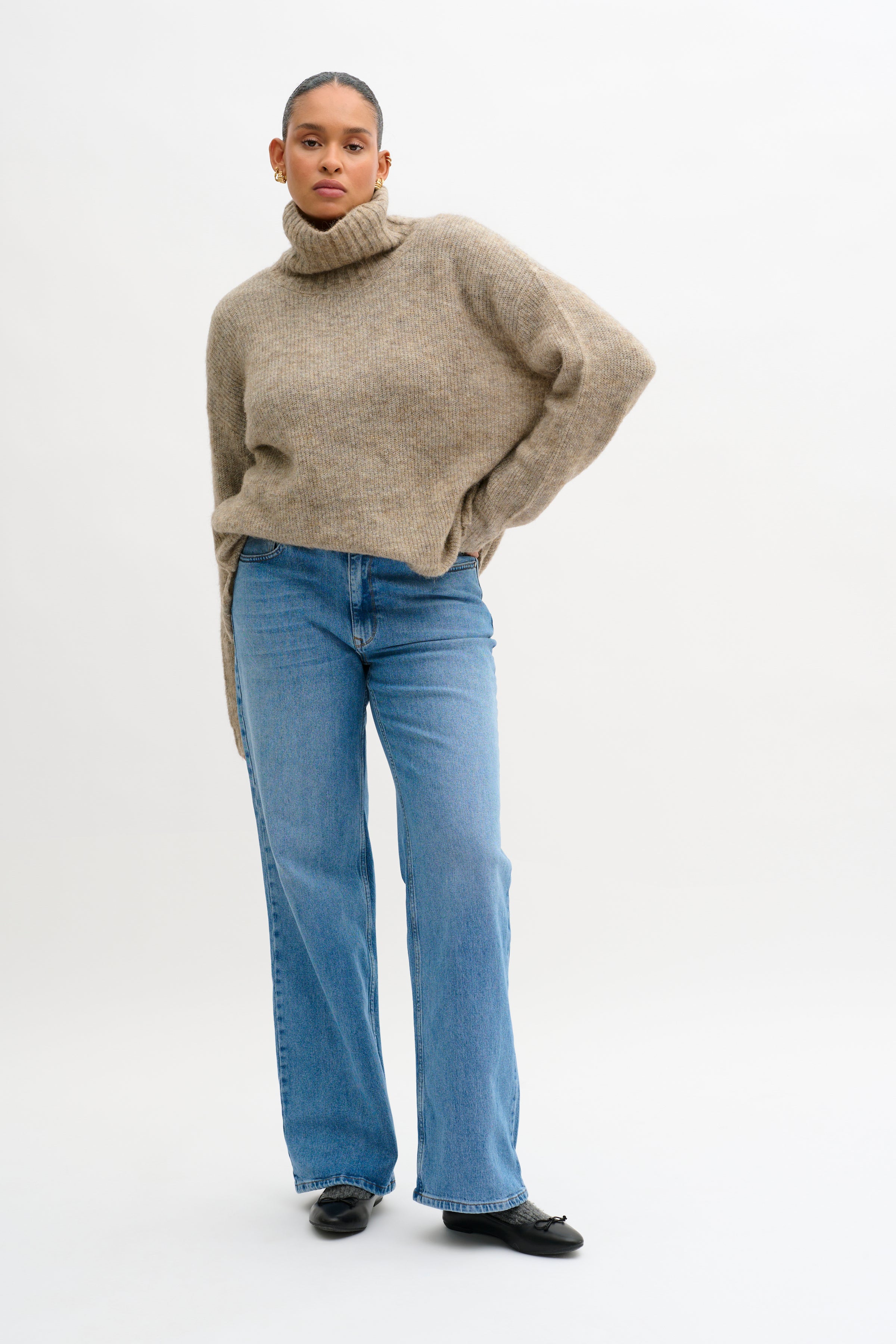 05 THE LOUIS 139 gallabuxur frá My Essential Wardrobe - Medium blue retro wash
