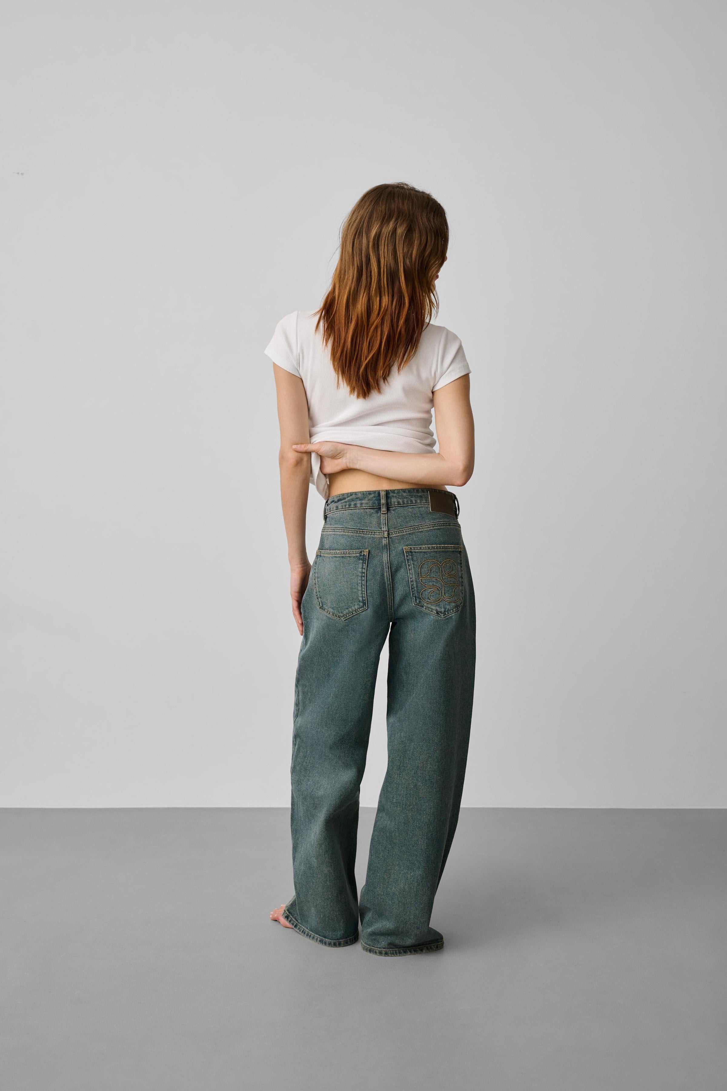 THE LOUIS 139 gallabuxur frá My Essential Wardrobe - Dark Blue Dirty Wash