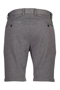 Chino stuttbuxur  frá Lindbergh gráar