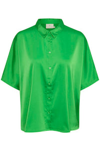 Sasmina skyrta frá Kaffe-poison green