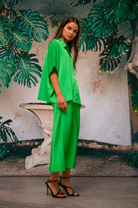 Sasmina skyrta frá Kaffe-poison green