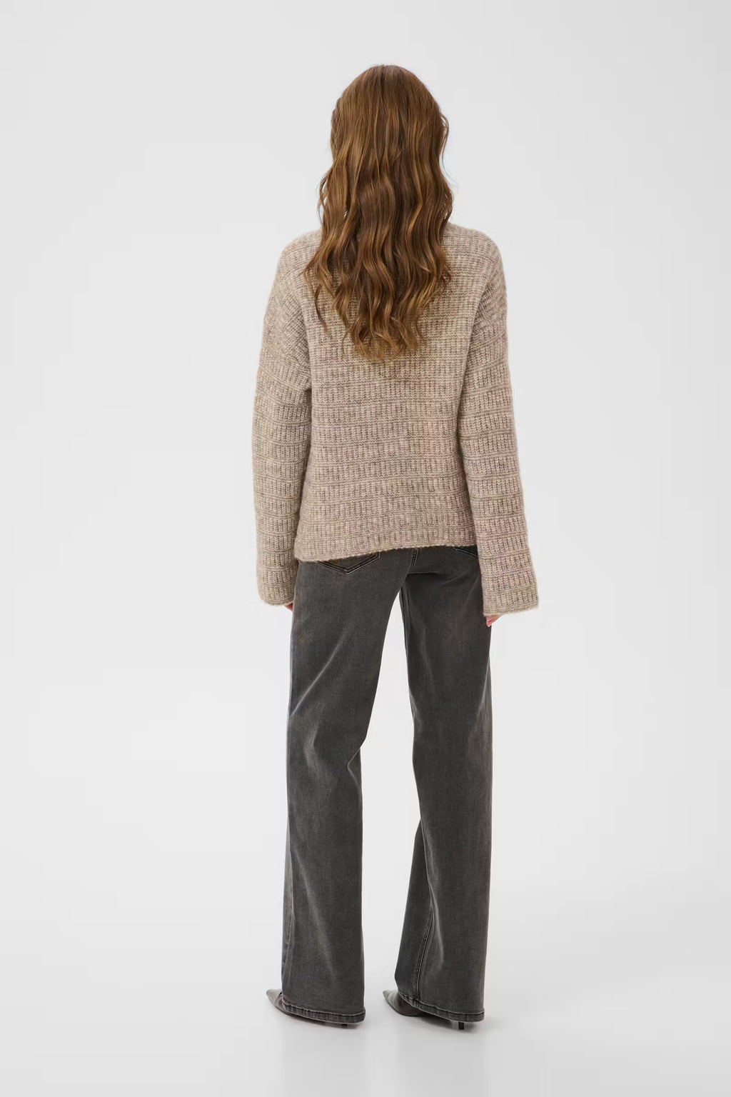 Kikki peysa frá Kaffe - Desert Taupe Melange / Brown