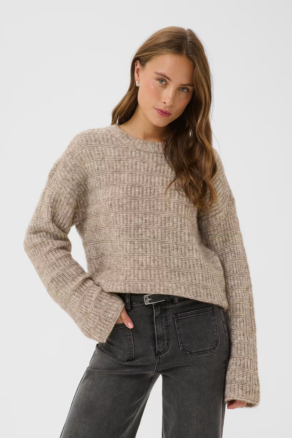 Kikki peysa frá Kaffe - Desert Taupe Melange / Brown