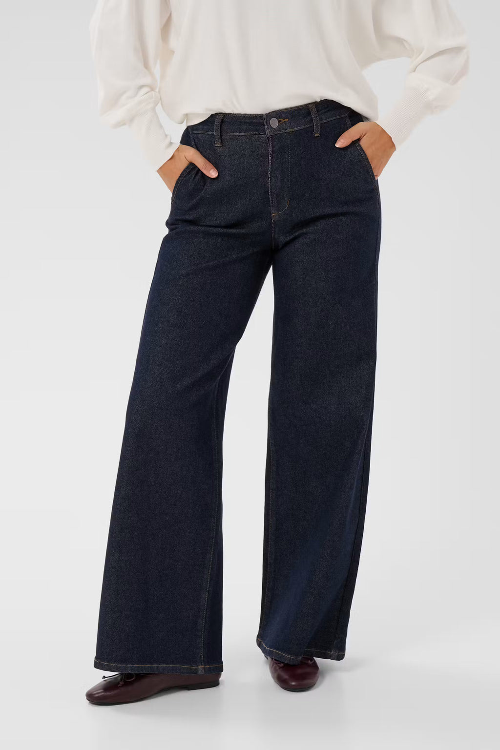 Hally wide gallabuxur frá Kaffe - Dark blue unwashed denim