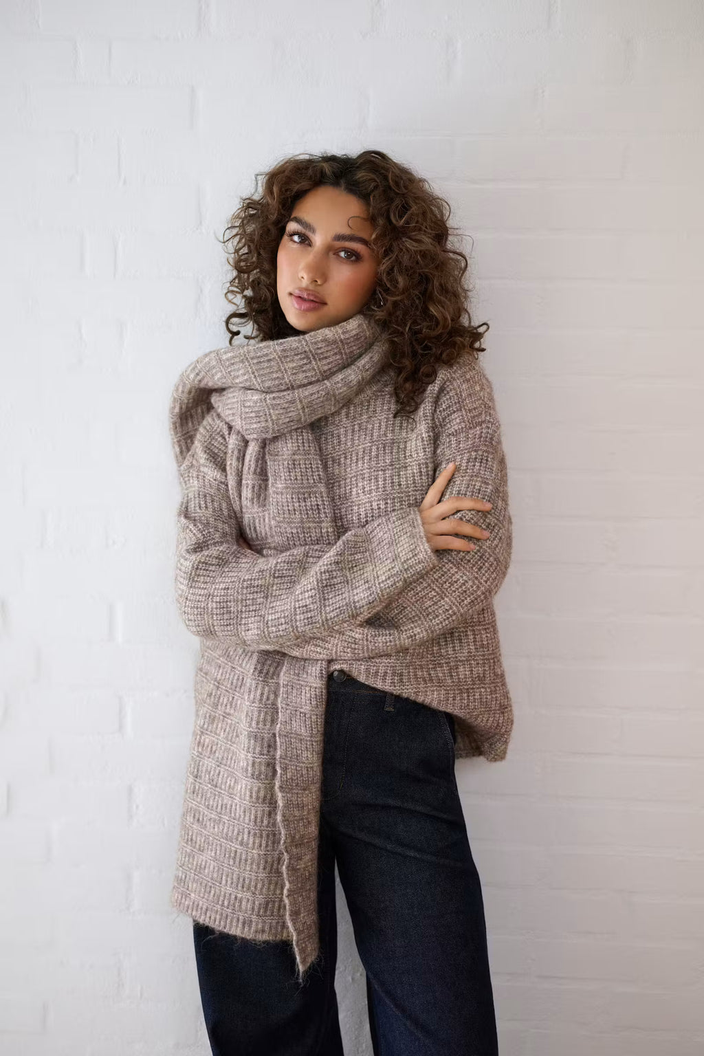 Kikki peysa frá Kaffe - Desert Taupe Melange / Brown