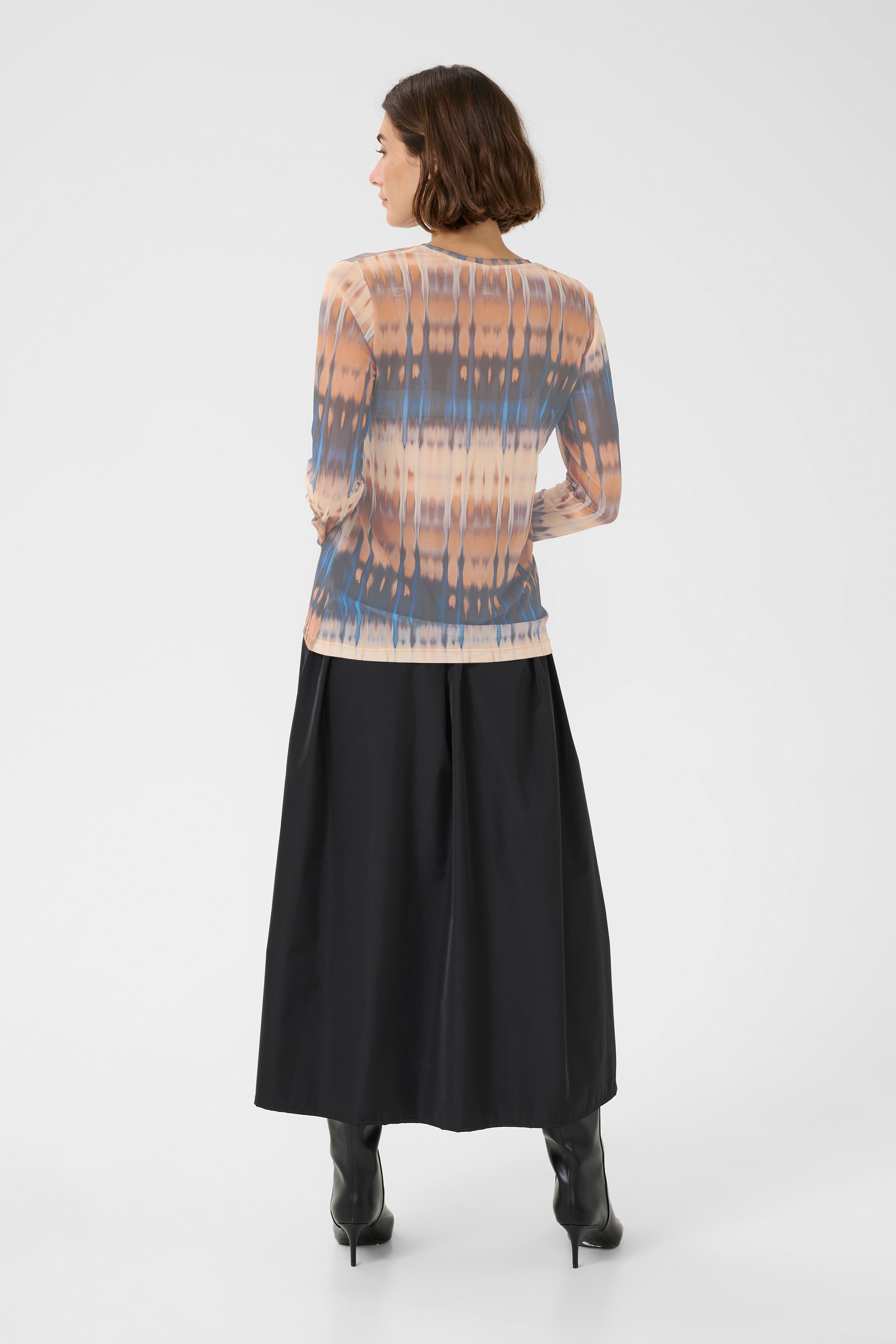 Melida mesh toppur frá Culture -  Blár og beige graphic