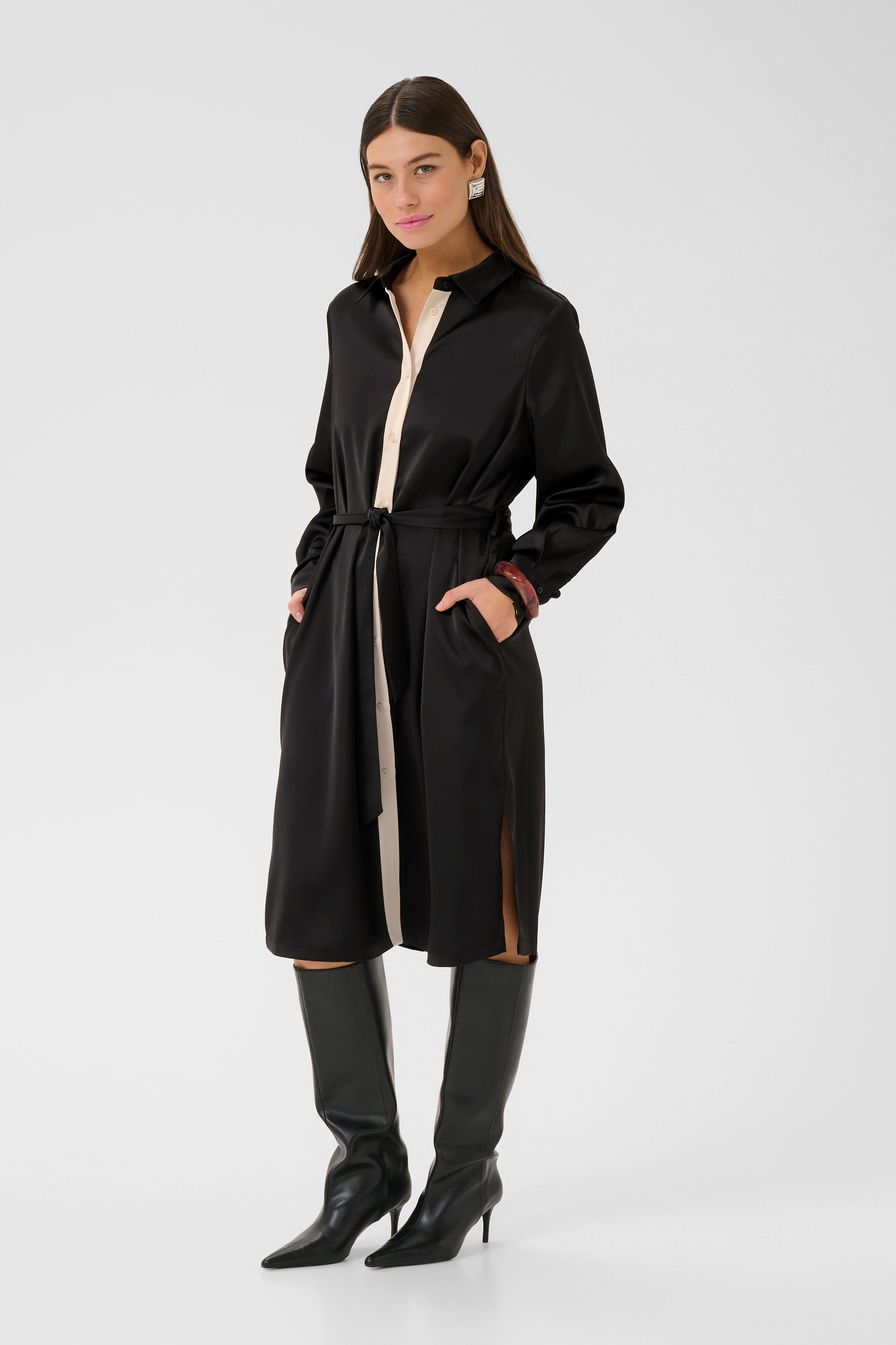 Annabelle skyrtukjóll frá Culture - Svartur