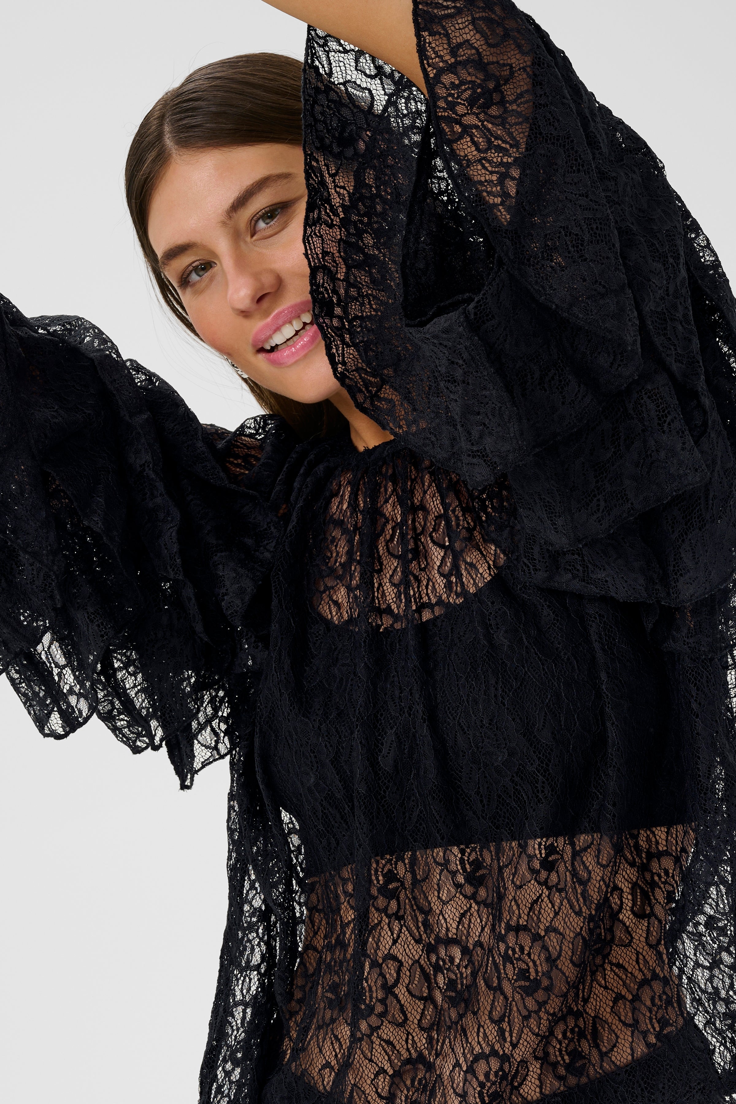 Clemency blússa frá Culture - Svört