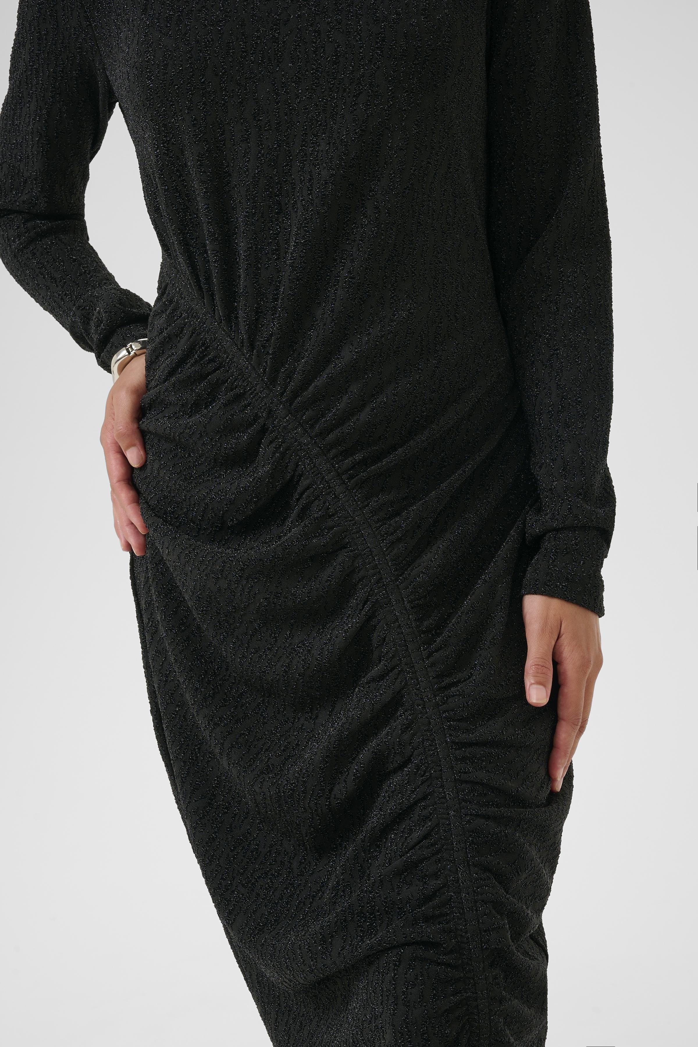 Akari kjóll frá Culture - Svartur