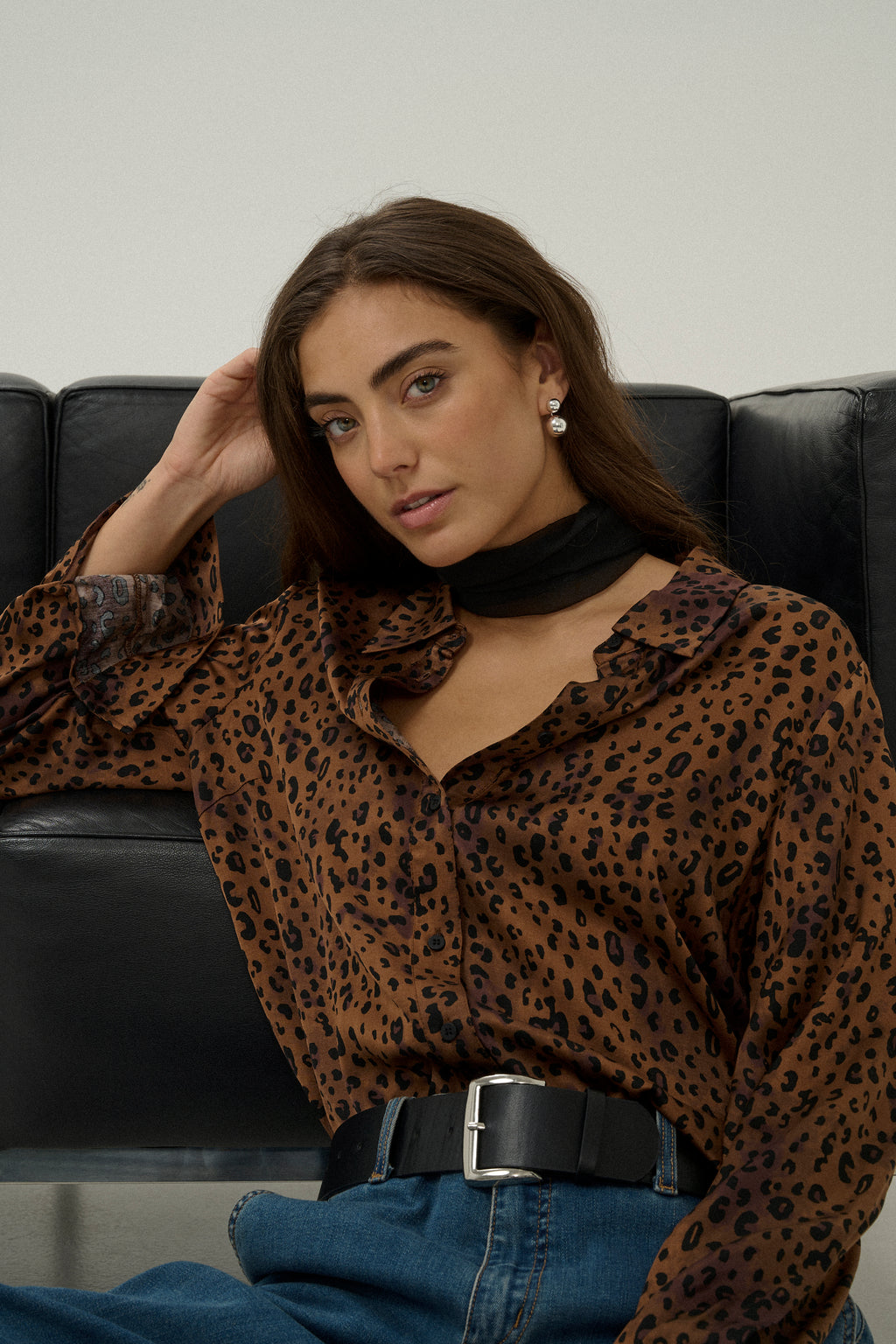 Naomi skyrta frá Culture - Brún Leopard