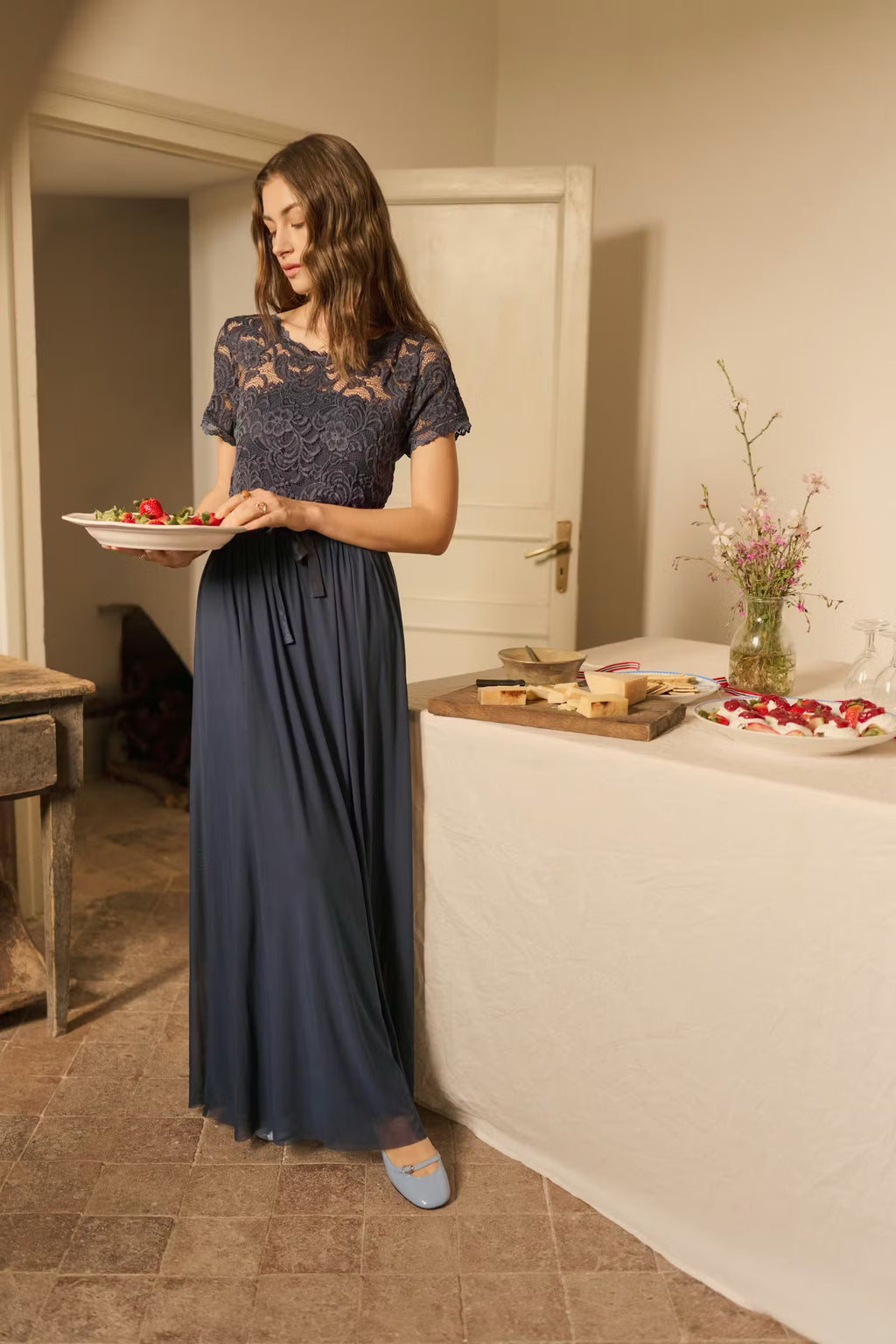 Sylvie kjóll frá Cream - Navy blár