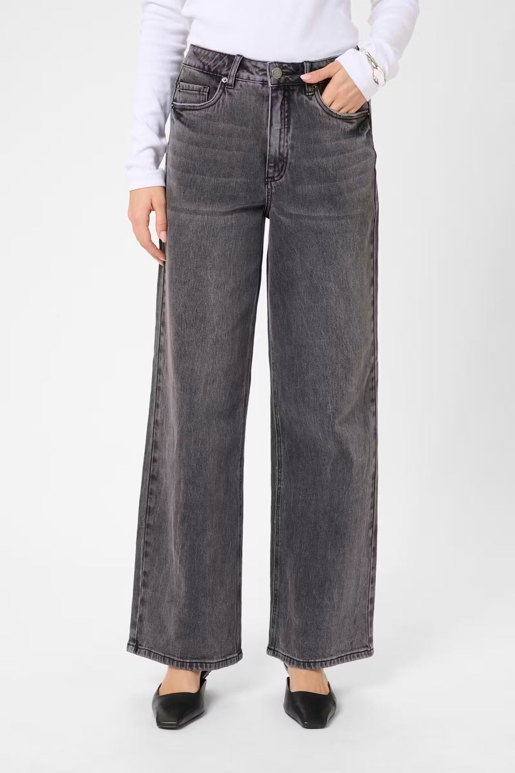 Meadow HW reg fit gallabuxur frá Kaffe  – Grey vintage wash