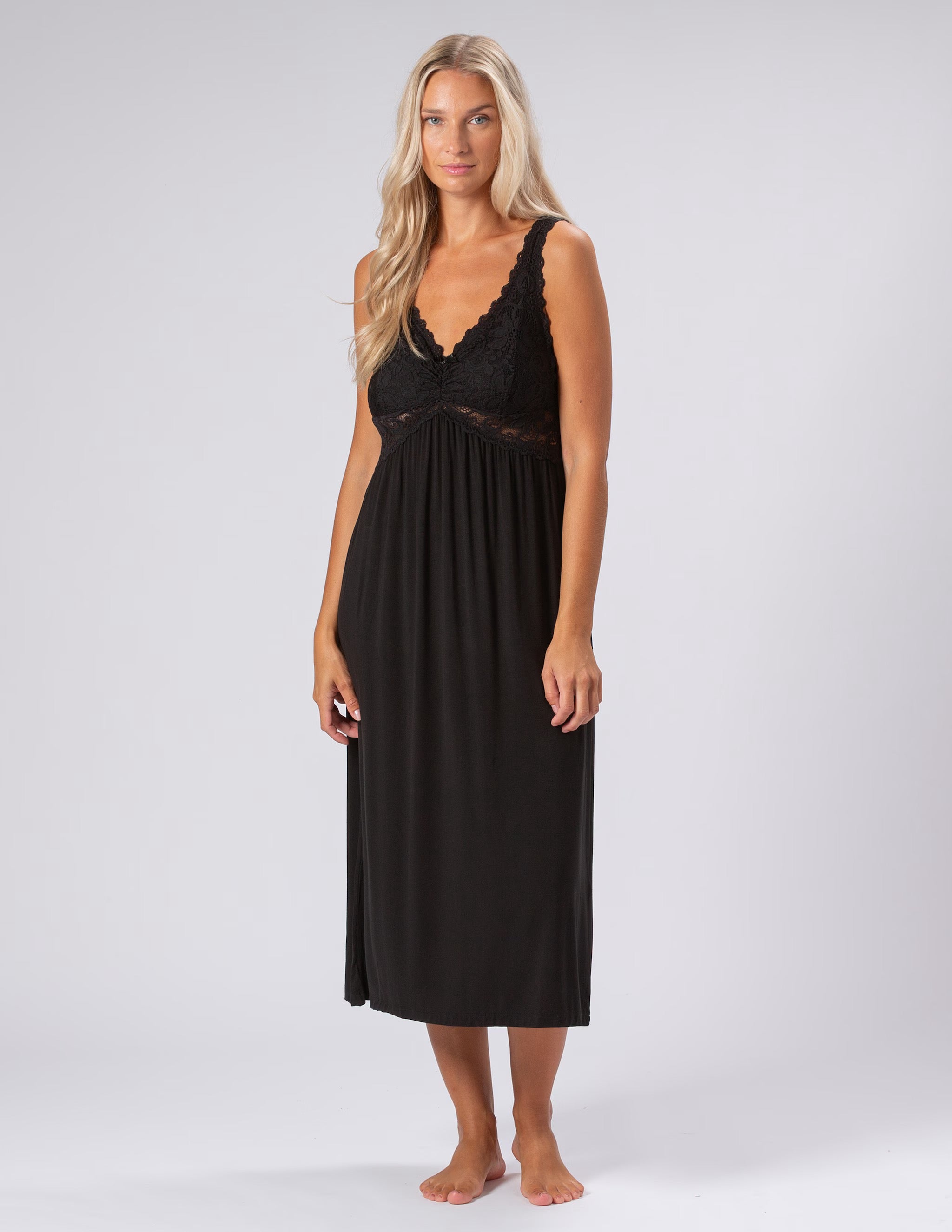 Náttkjóll síður frá Trofé 65202 - Svartur