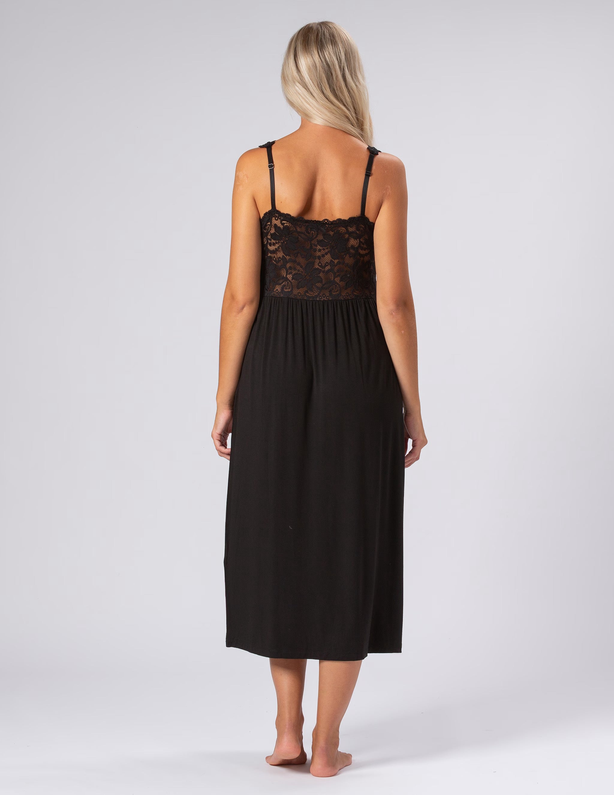 Náttkjóll síður frá Trofé 65202 - Svartur