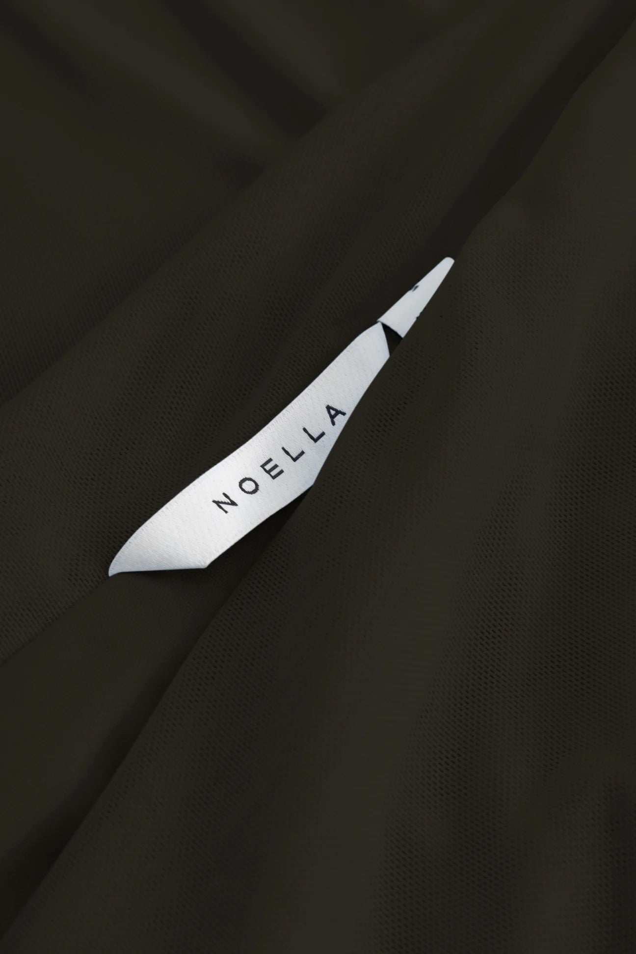 Melani  kjóll frá Noella - Svartur