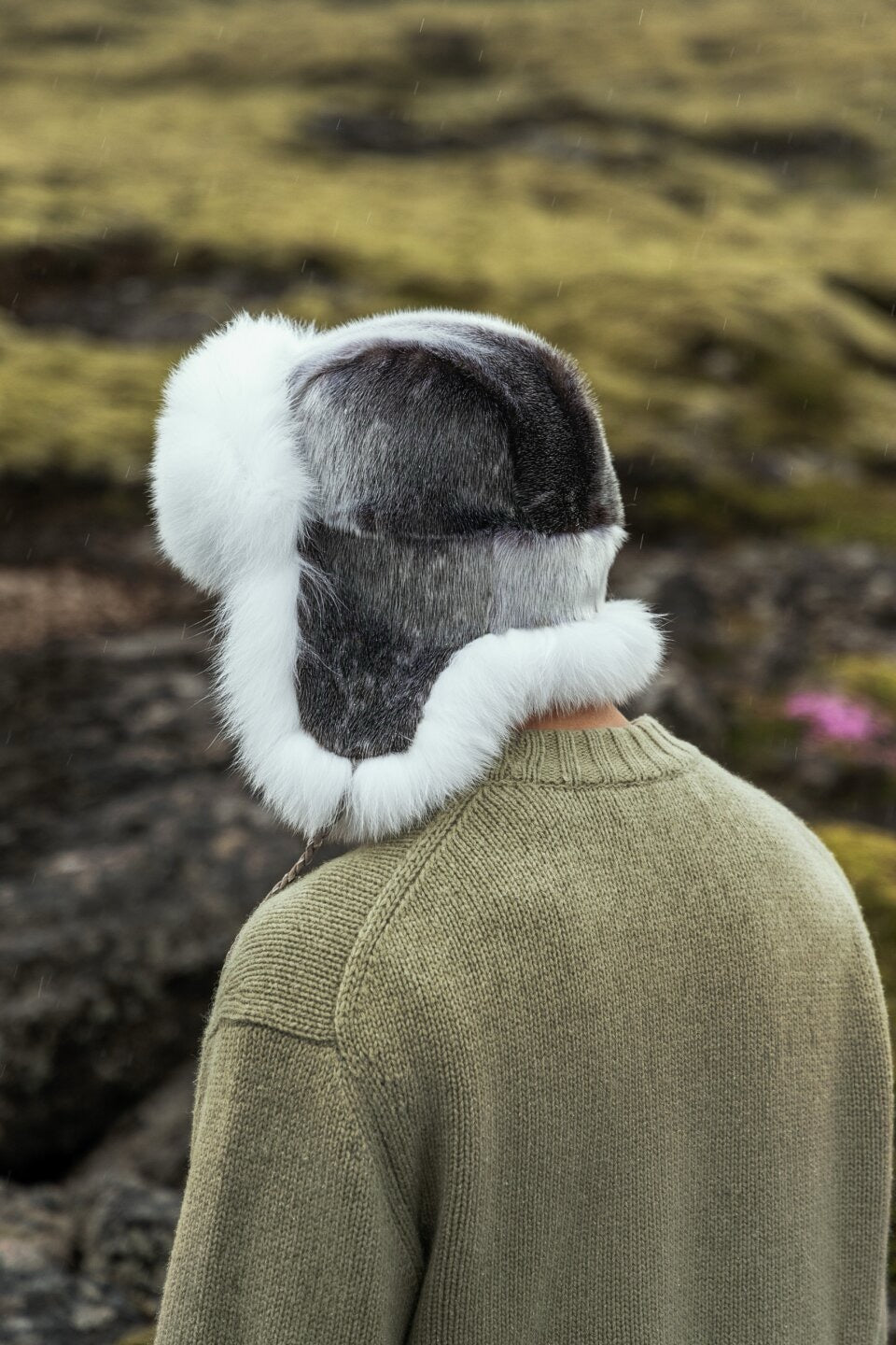 Frost  frá Feldi  Selskinns og refaskinns húfa