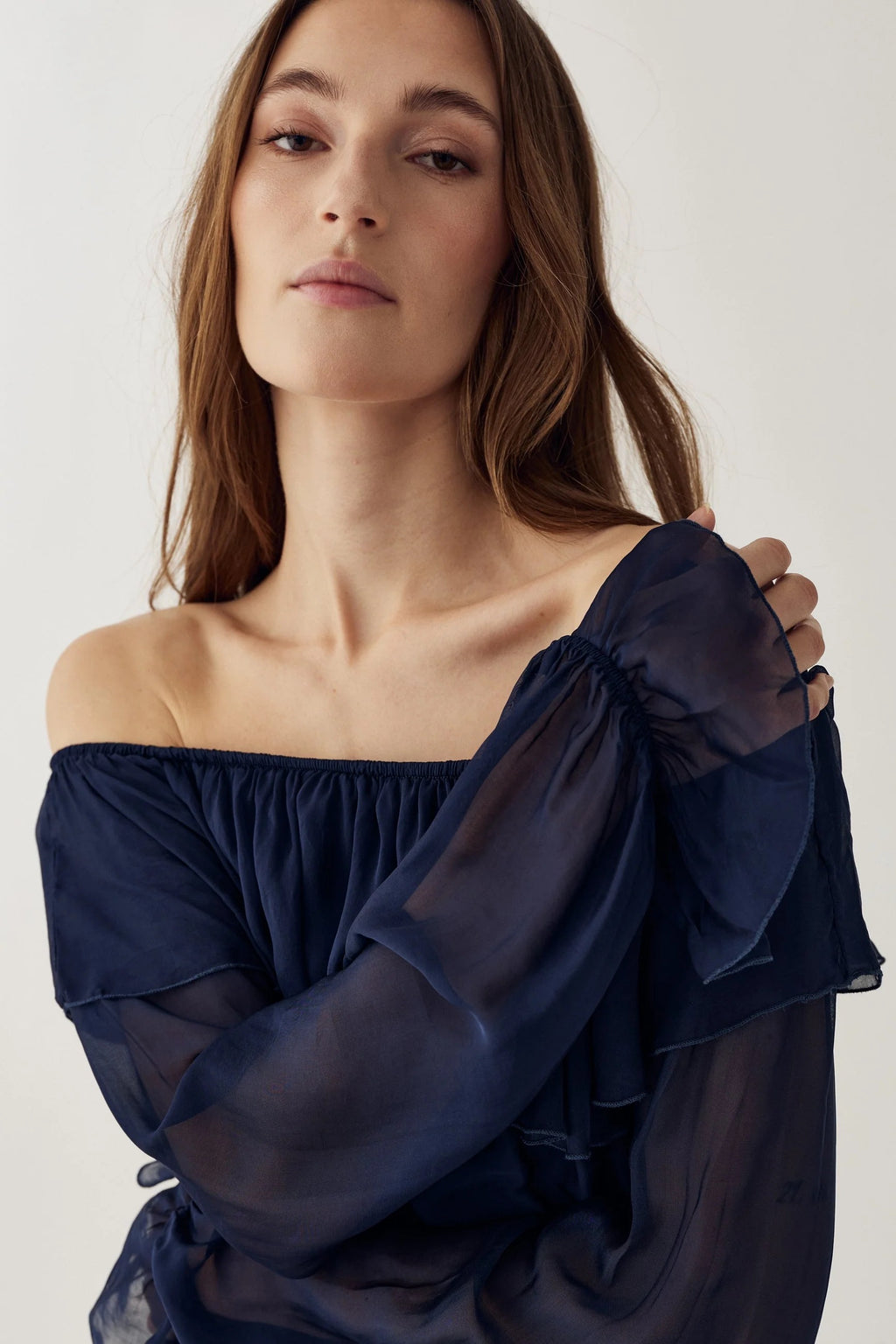 Margerie blússa frá Noella - Navy