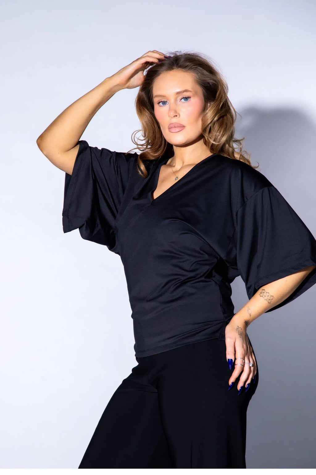Fitted Crop T-Shirt frá Brá - Svartur