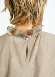 Ruffles toppur frá CC heart - Grey sand