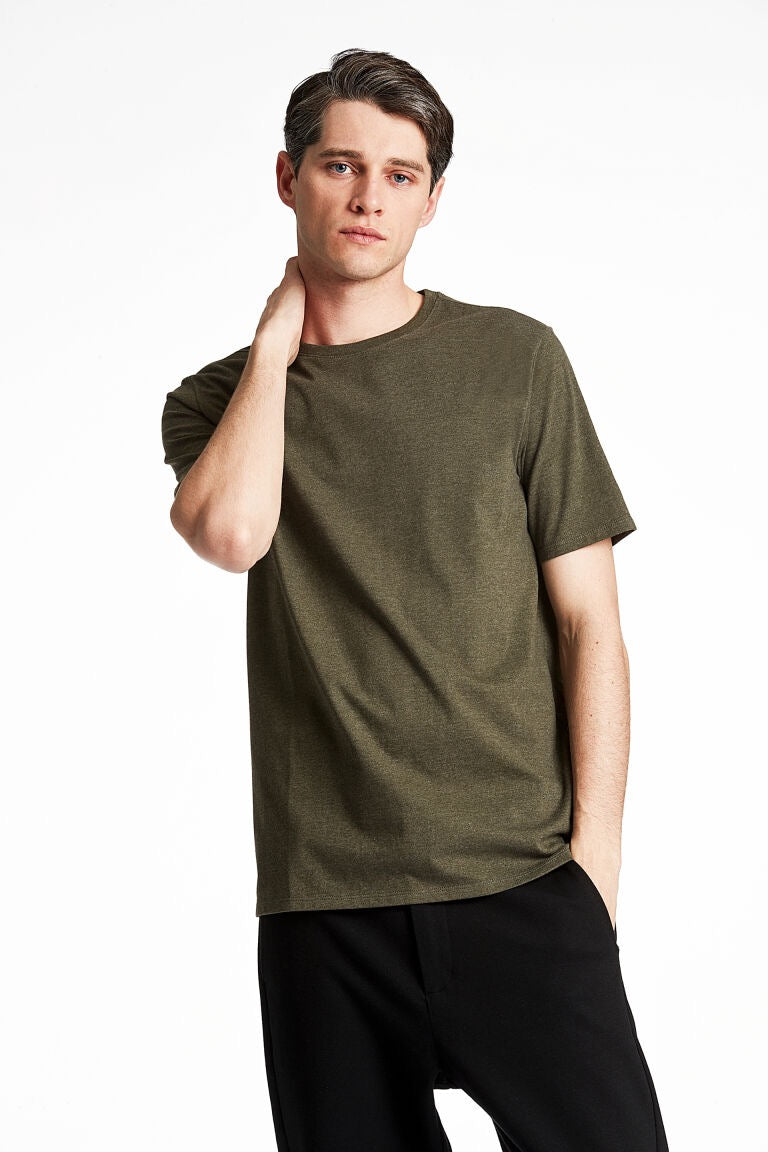 Relaxed fit bolur á herra frá Lindbergh - Green / ARMY MEL