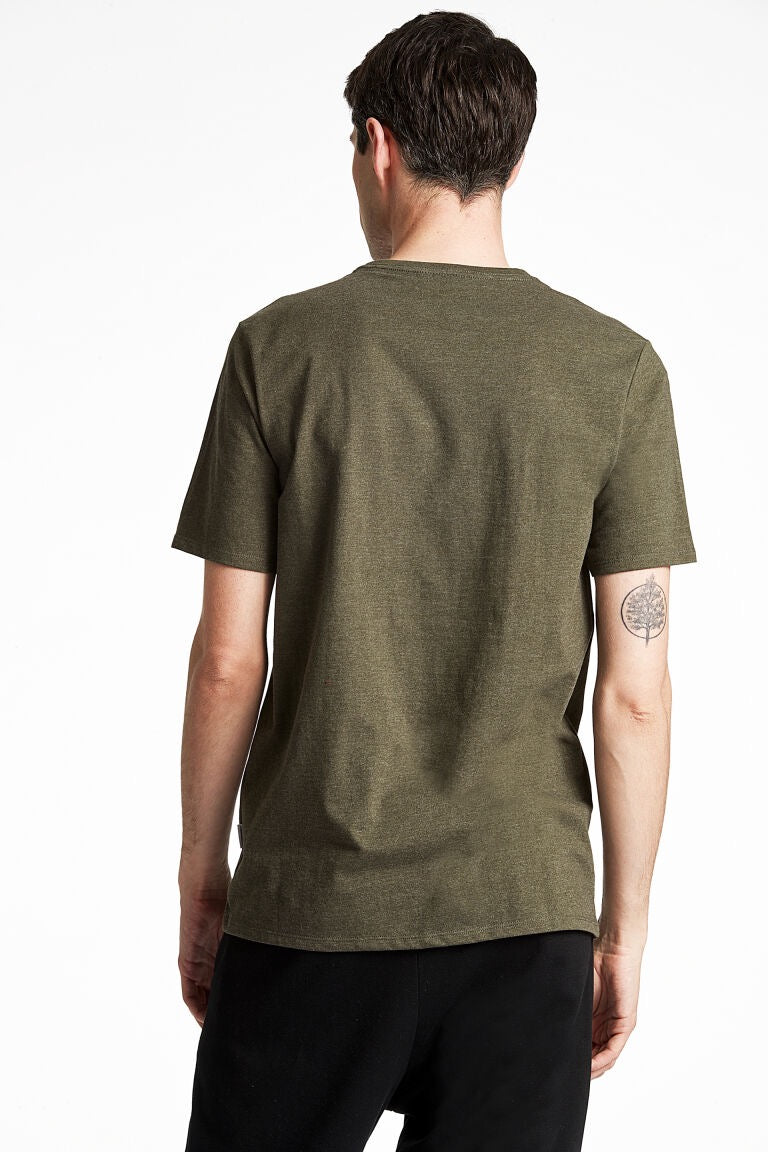 Relaxed fit bolur á herra frá Lindbergh - Green / ARMY MEL