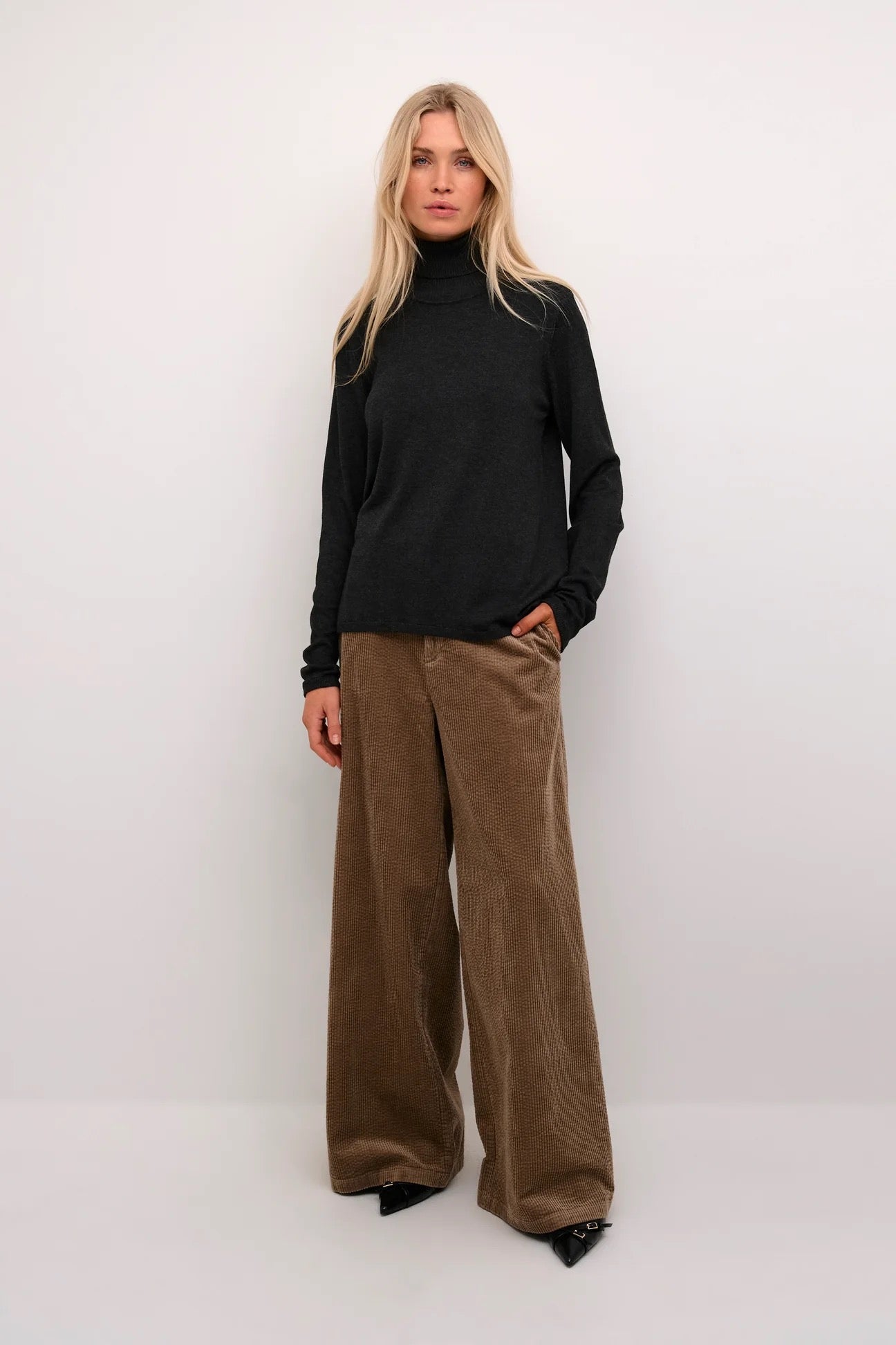 Annemarie rúllukragapeysa - Raven melange grá