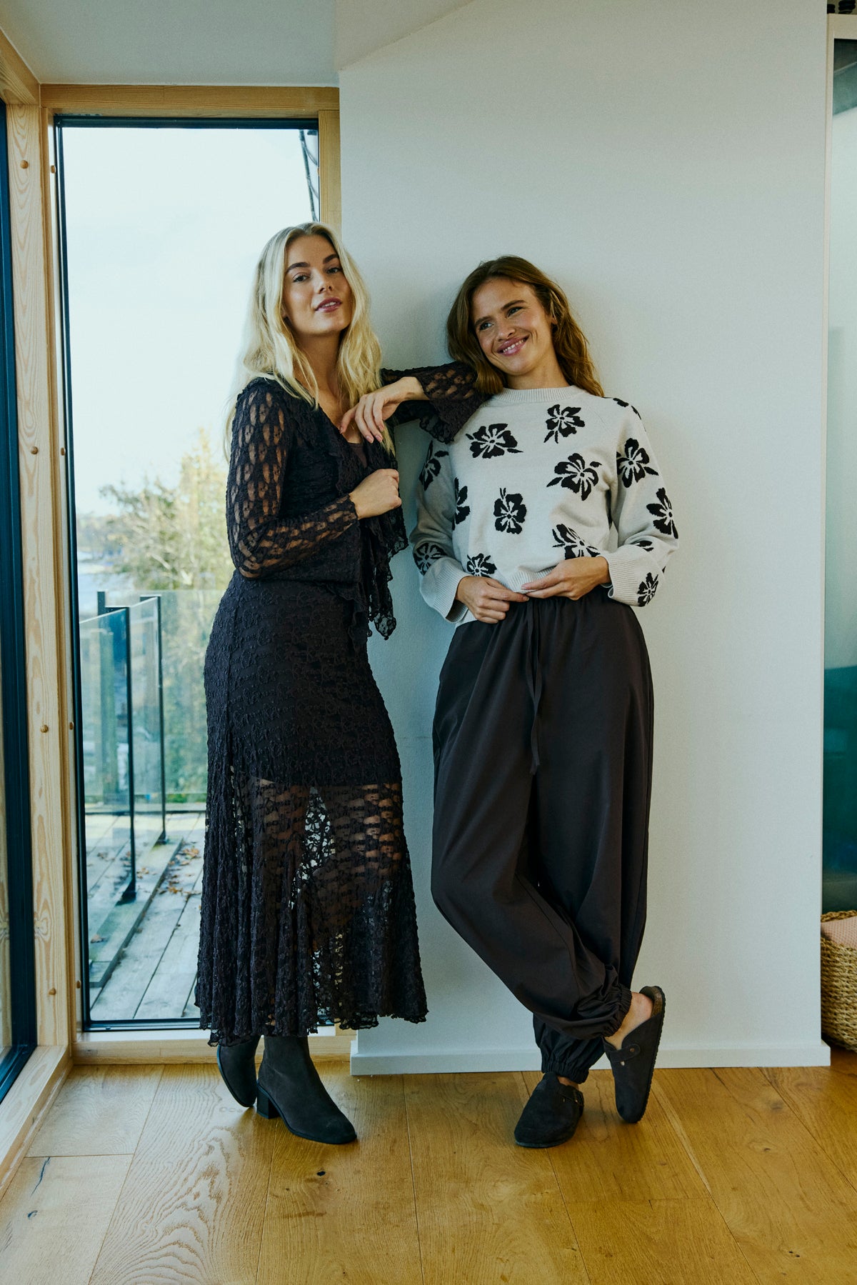 Alpi peysa frá Freequent - Moonbeam og mole