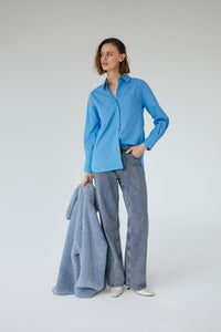 Midde  gallabuxur frá Freequent  -  Medium Blue Denim w. Off-white