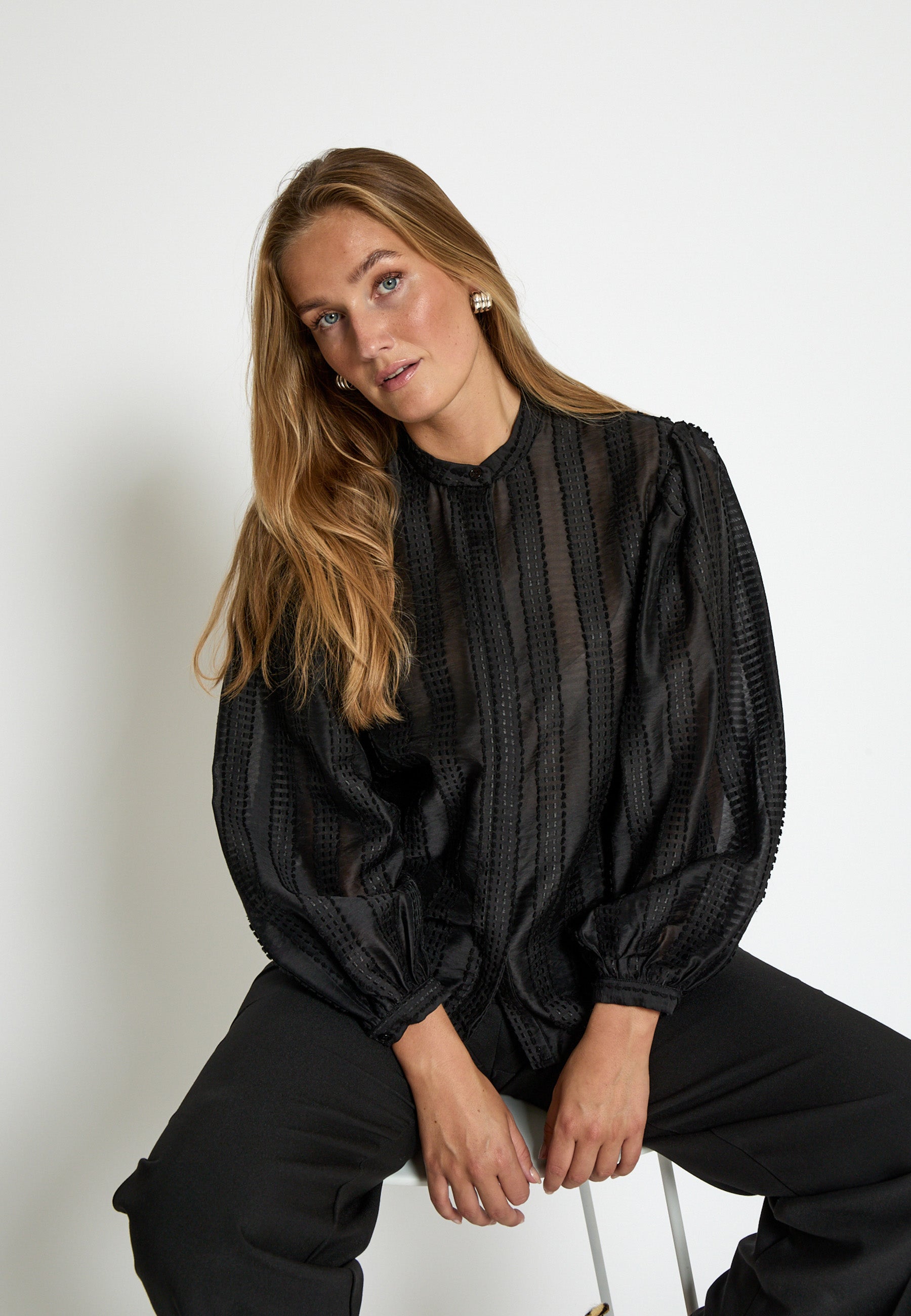 Lorelei blússa frá Peppercorn - Svört