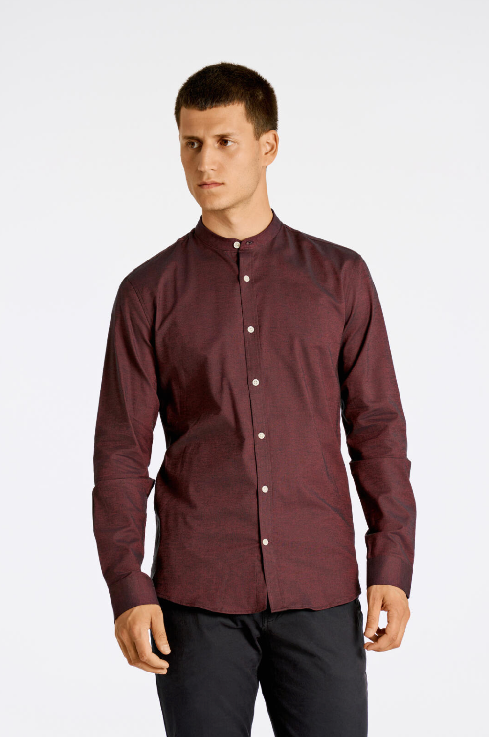 Oxford mandarin superflex skyrta frá Lindbergh með kínakraga - Deep red mix