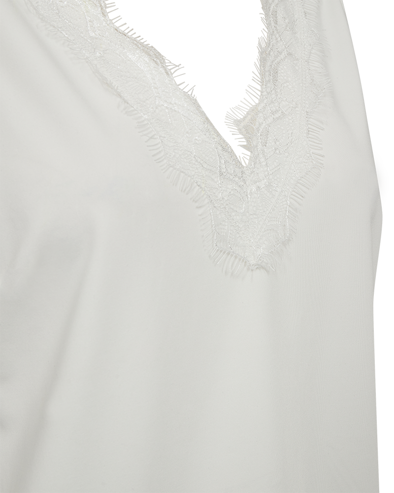 Bicco toppur 2025  frá Freequent - Off white