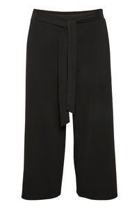 Malli buxur frá Kaffe-svartar